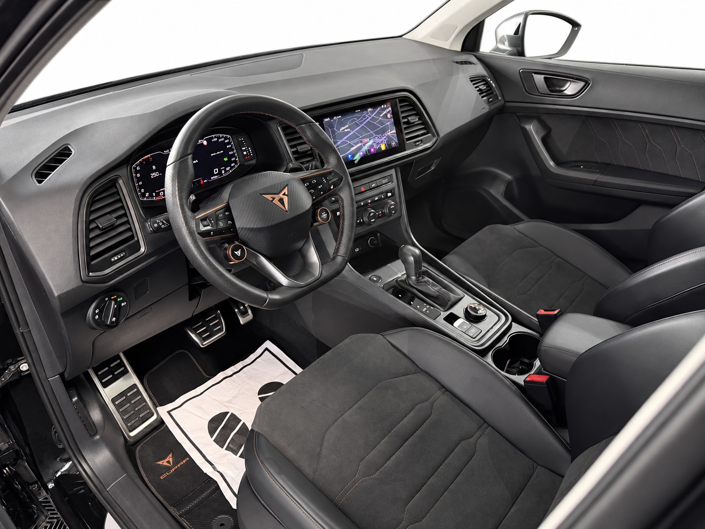 CUPRA Ateca 2.0TSI 4Drive DSG * Supersportlenkrad *-image-8