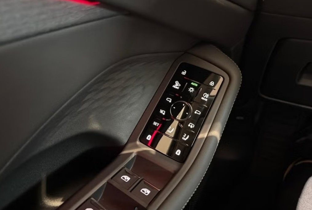 AUDI A6 allroad e-hybrid quattro 270 kW S tronic-image-13