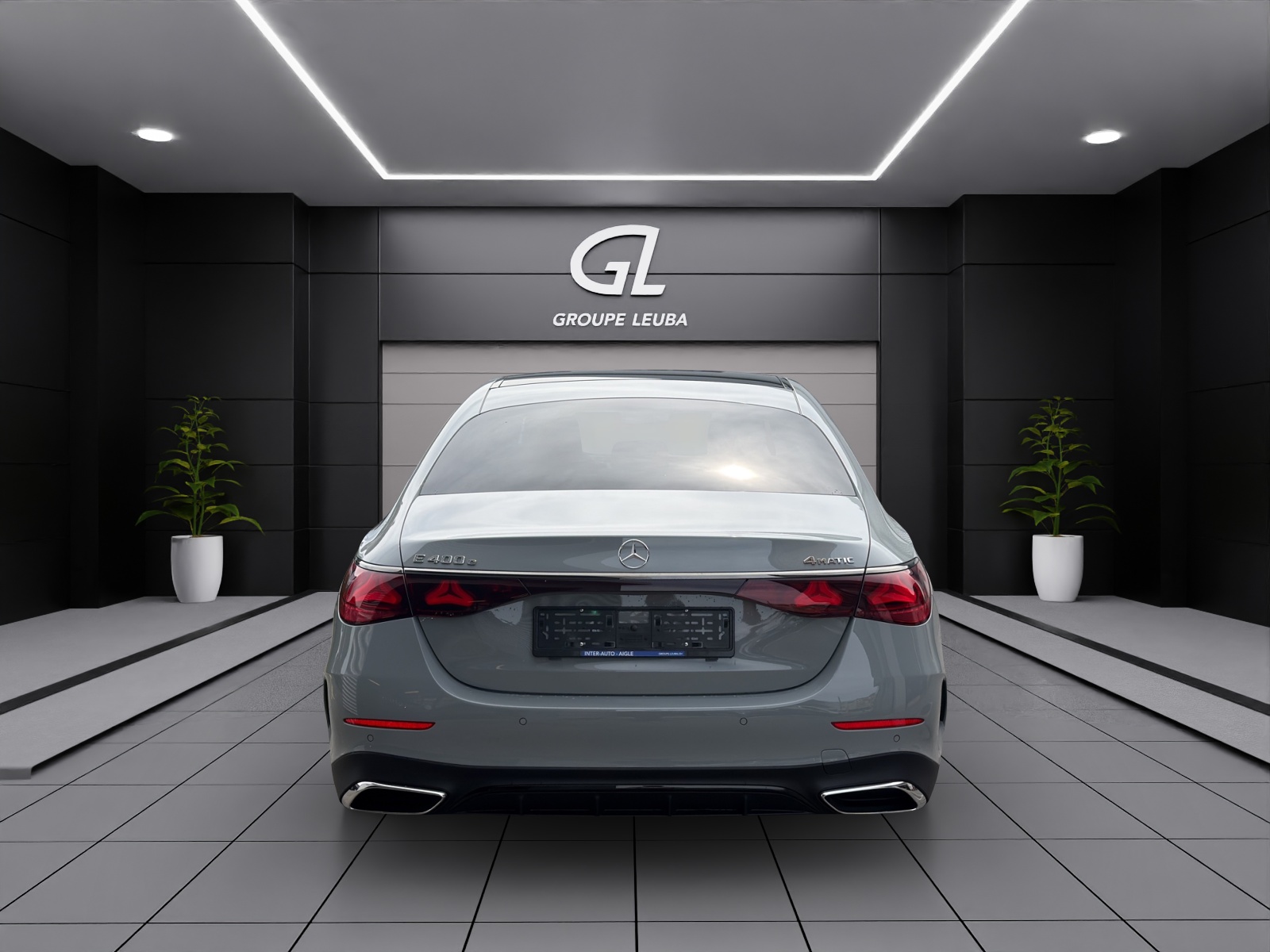 MERCEDES-BENZ E 400 e 4Matic EQ Hybrid 9G-Tronic-image-4