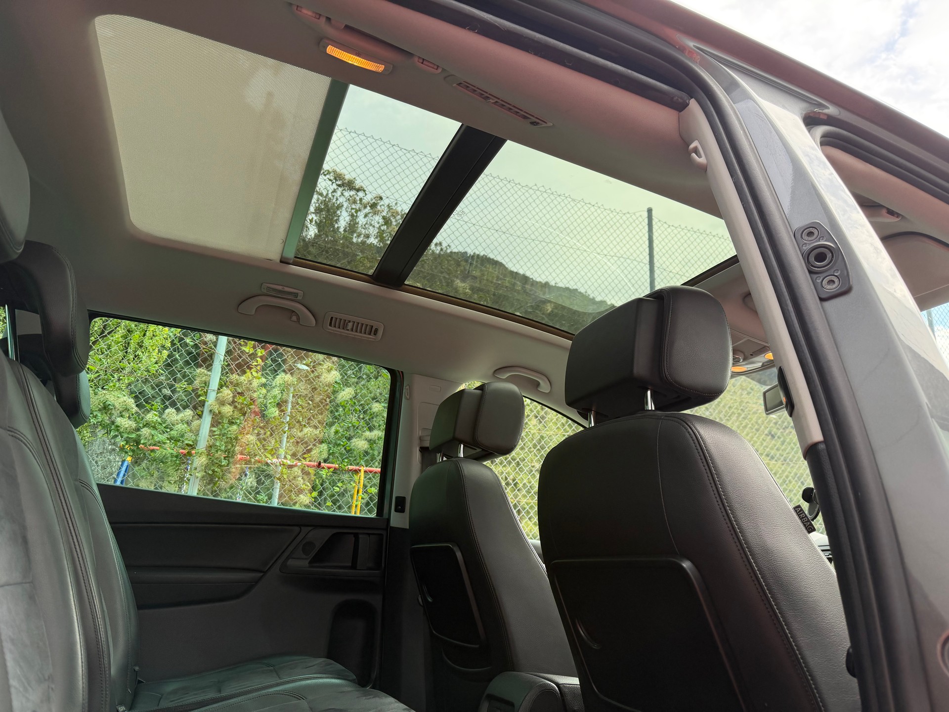 VW Sharan 2.0 TDI BlueMotion Technology Highline DSG-image-13