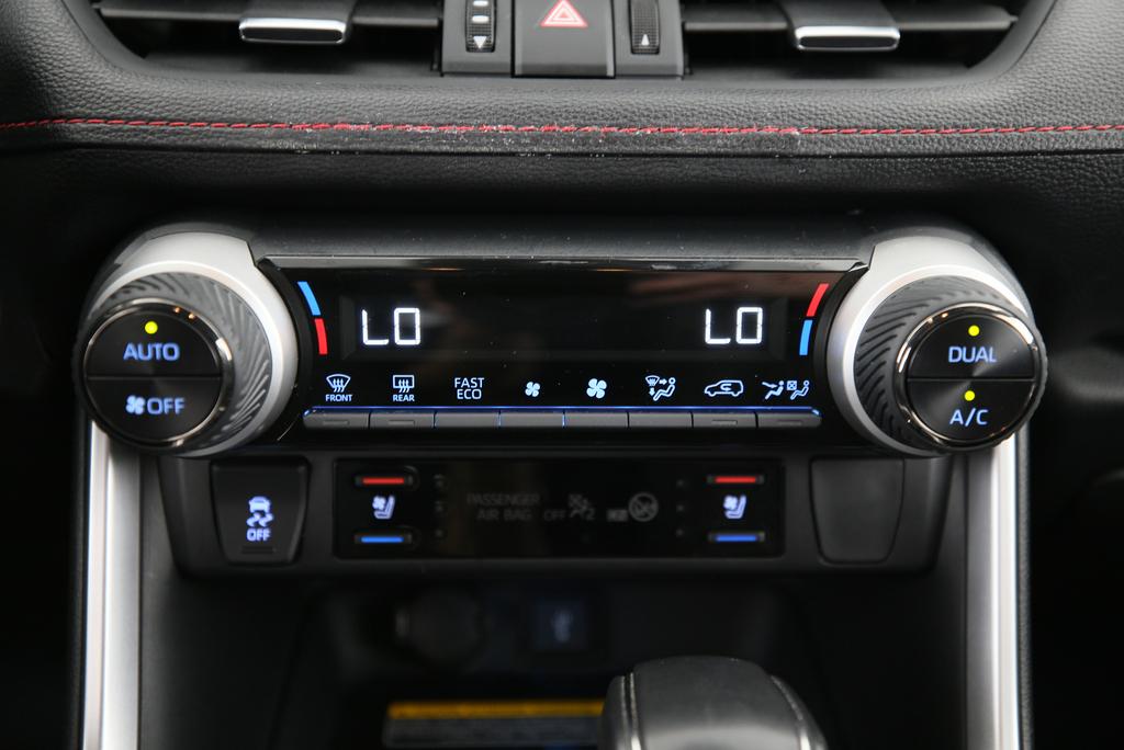 TOYOTA RAV4 2.5 Plug-In-Hybrid Platinum-image-7