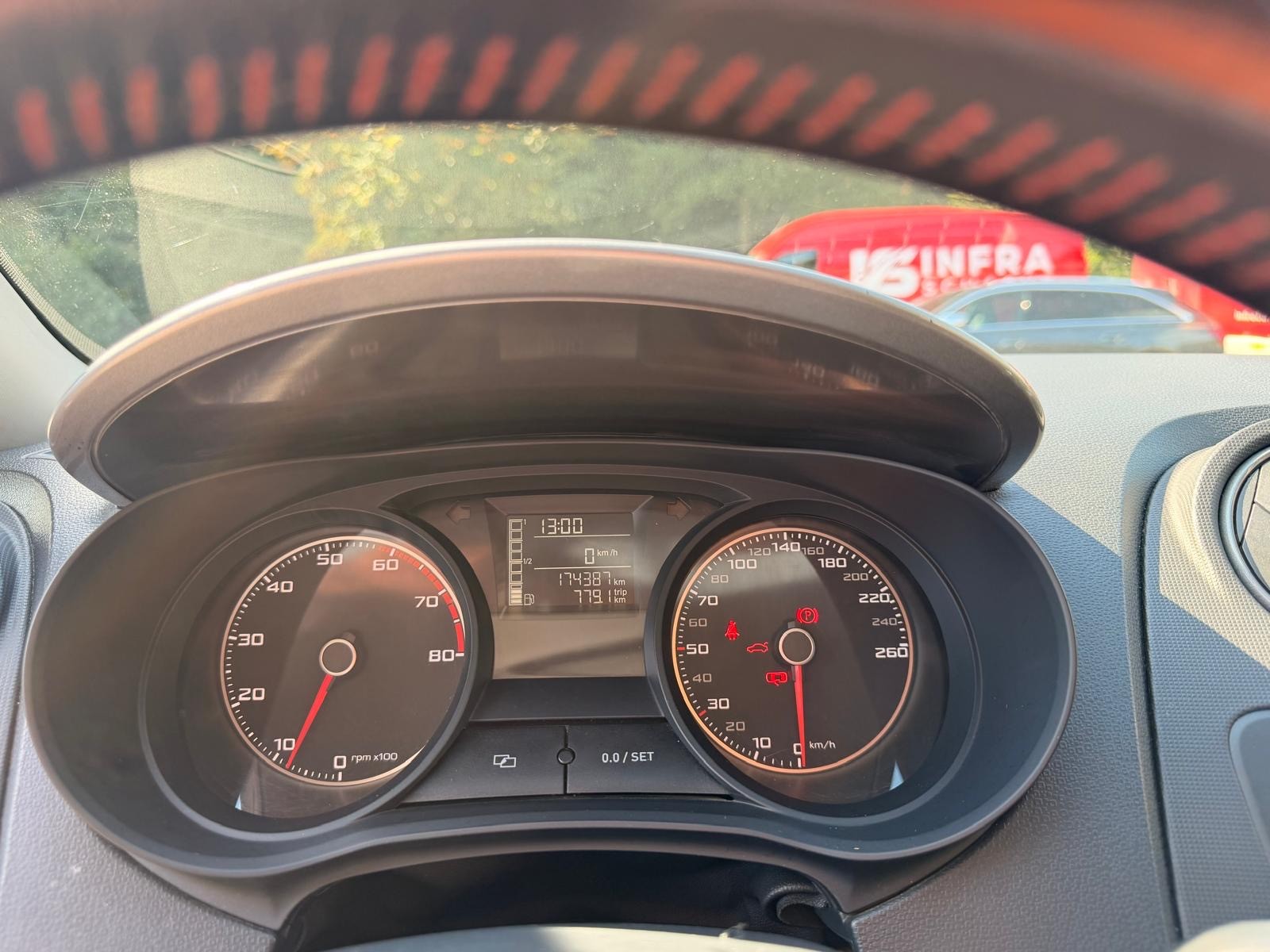 SEAT Ibiza ST 1.2 TSI FR-image-15