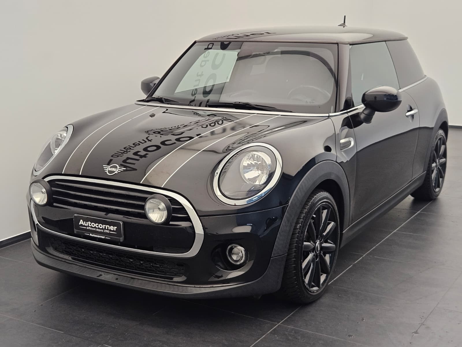 MINI Cooper Blackyard-image-2
