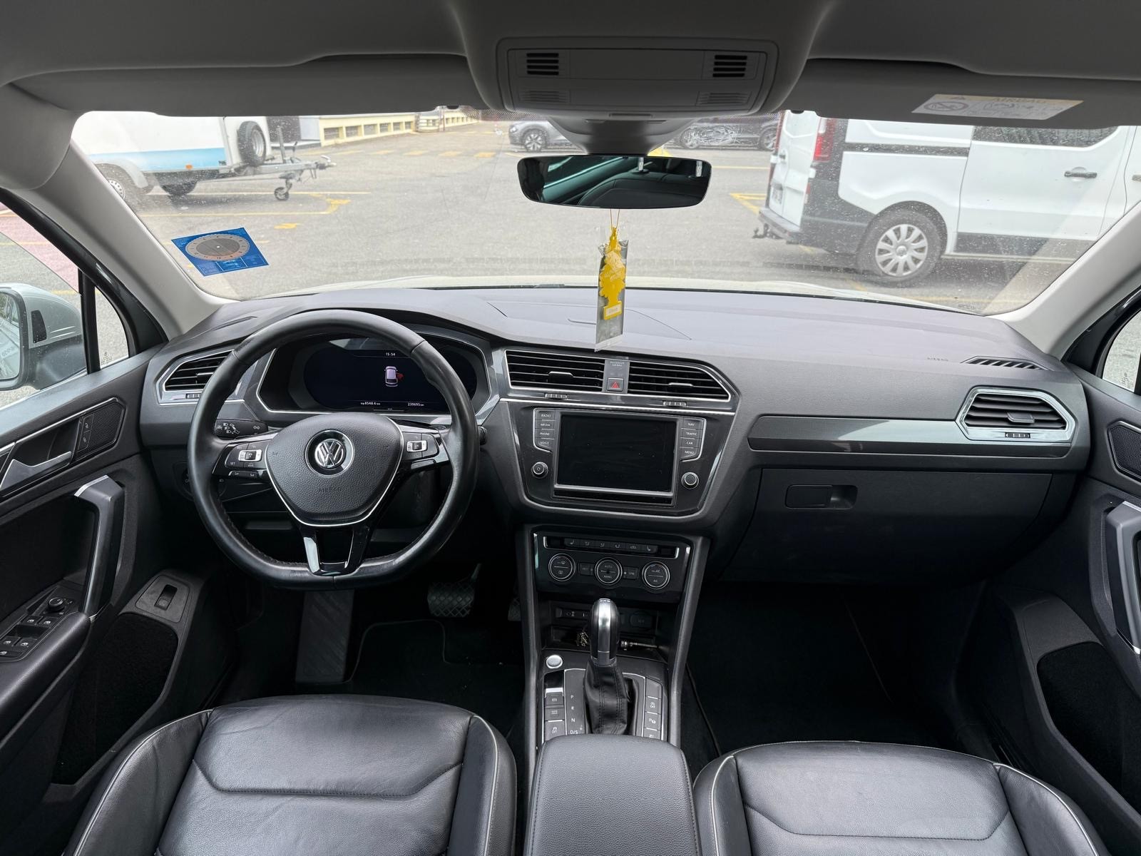 VW Tiguan 2.0TSI Comfortline 4Motion DSG-image-6