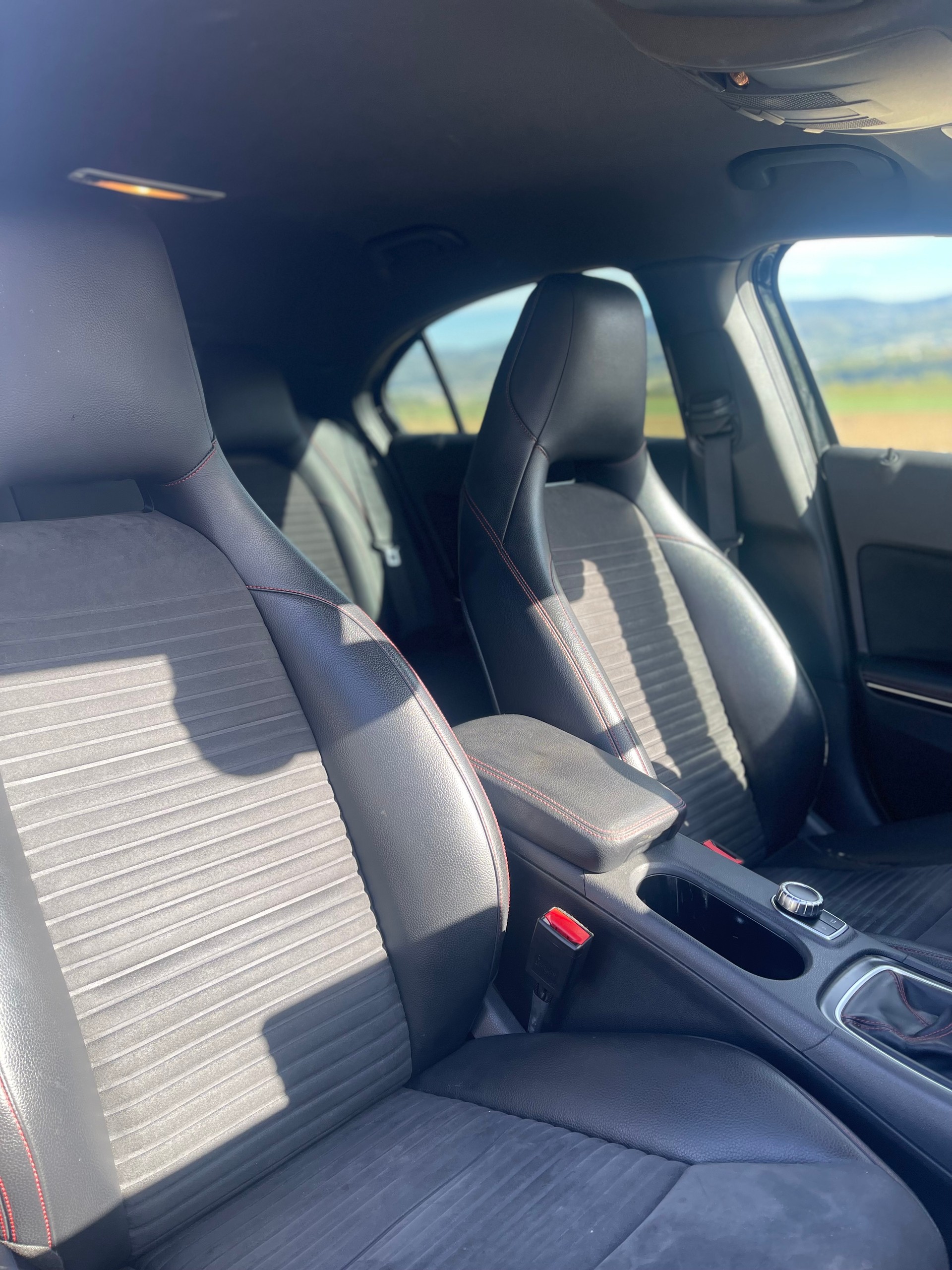 MERCEDES-BENZ A 200-image-3