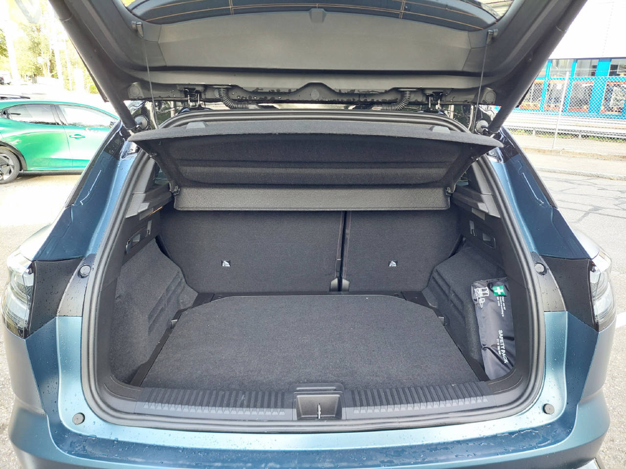RENAULT Austral 1.2 E-Tech esprit Alpine-image-8