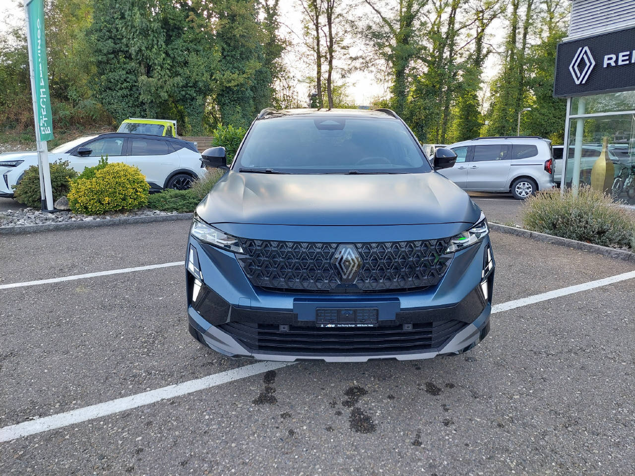 RENAULT Austral 1.2 E-Tech esprit Alpine-image-1