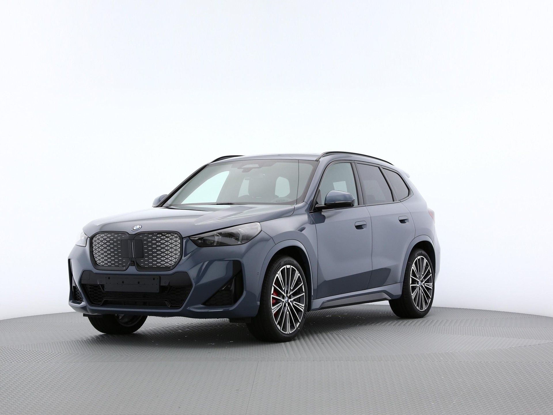 BMW iX1 U11 30 xDrive-image-7