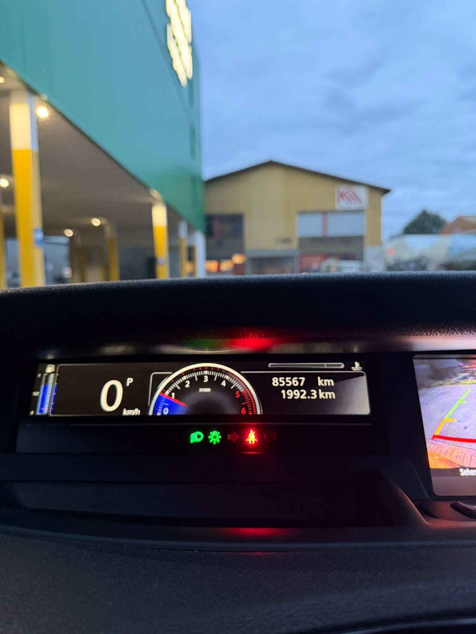 RENAULT Scénic 1.5 dCi Bose EDC-image-11