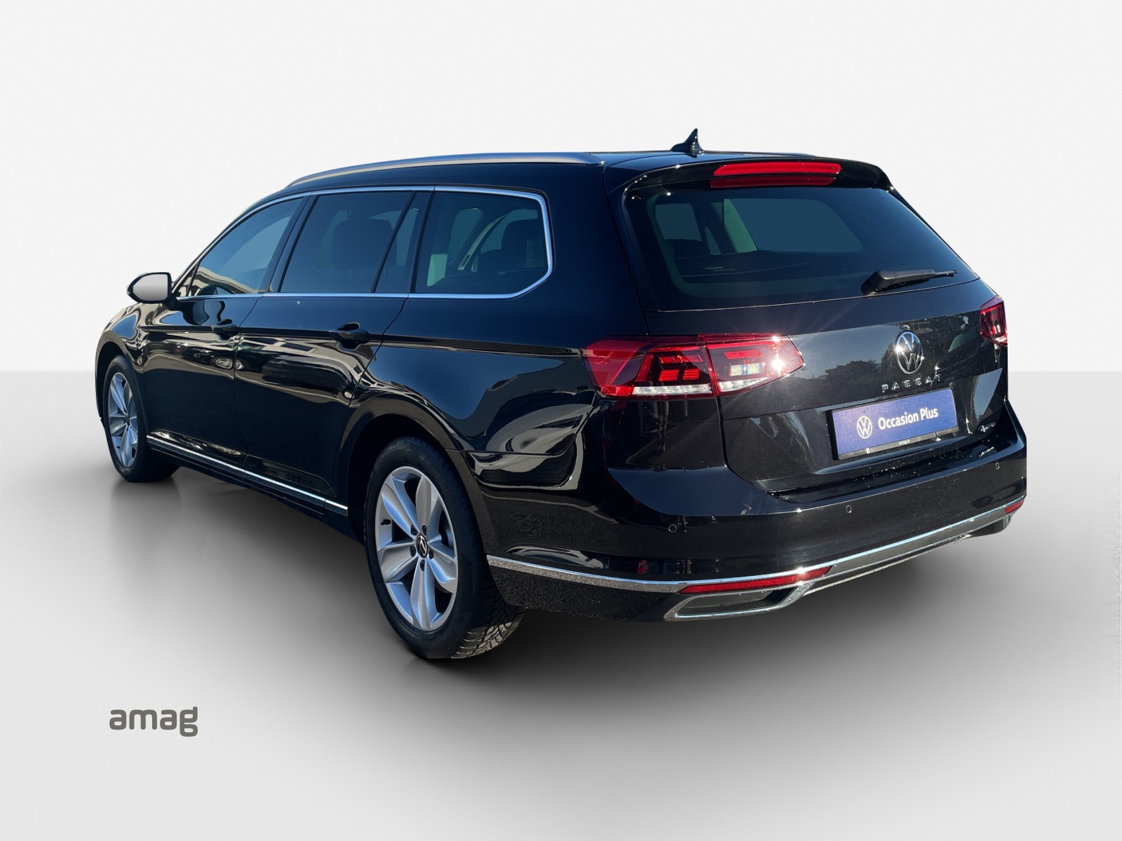 VW Passat 2.0 TDI BMT Elegance 4Motion DSG-showroom-element-2