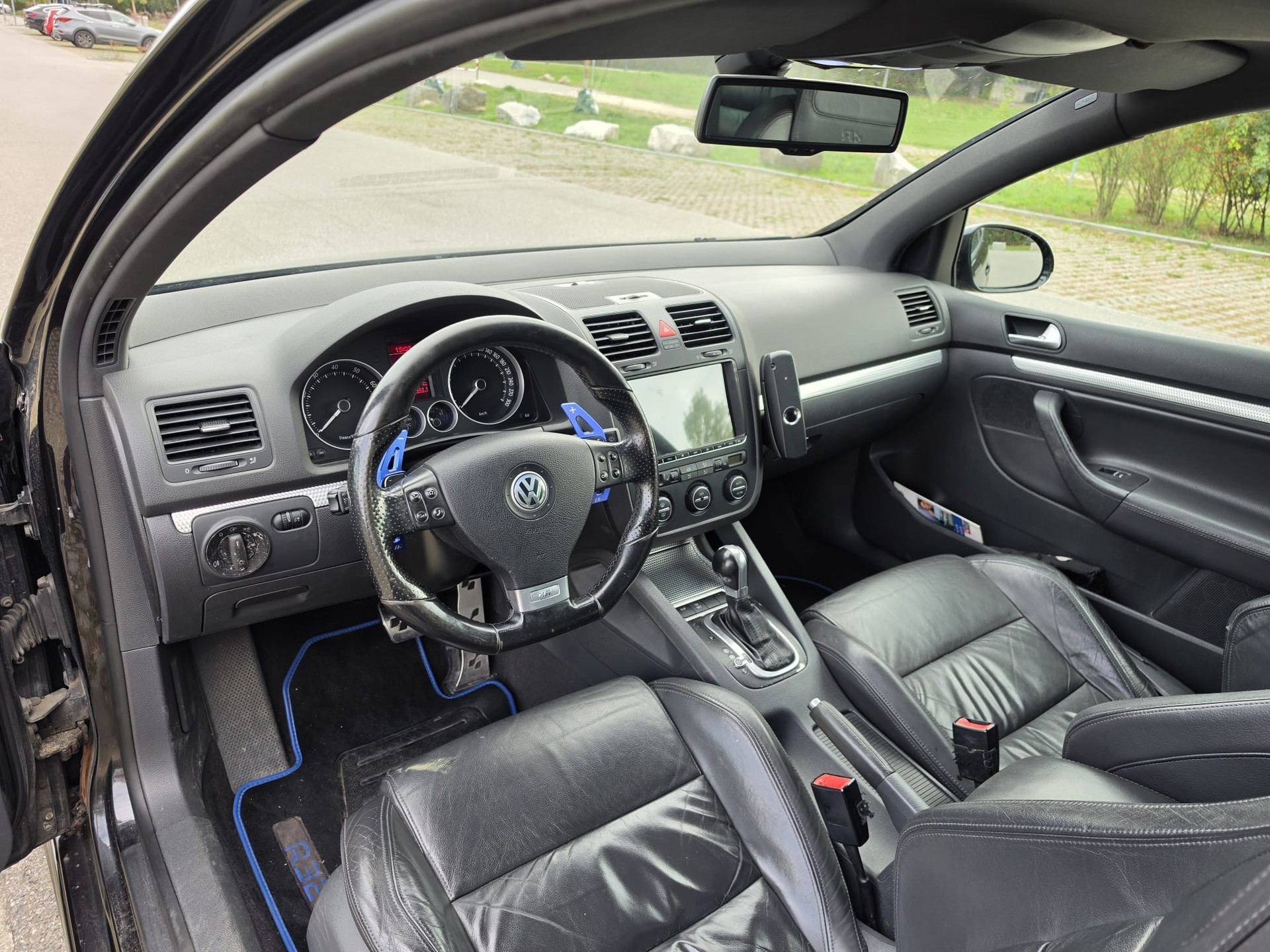 VW Golf R32 4Motion-image-7