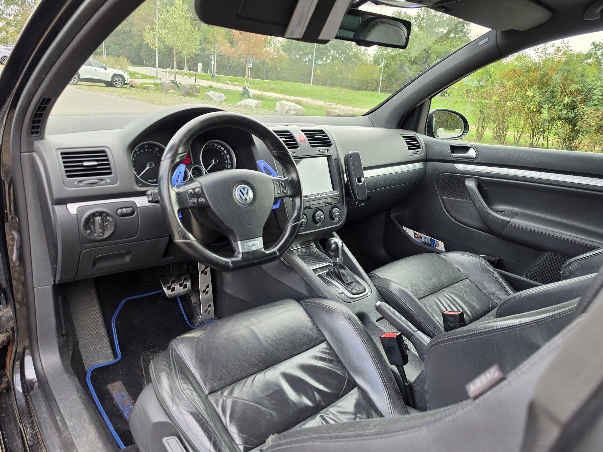 VW Golf R32 4Motion-image-10