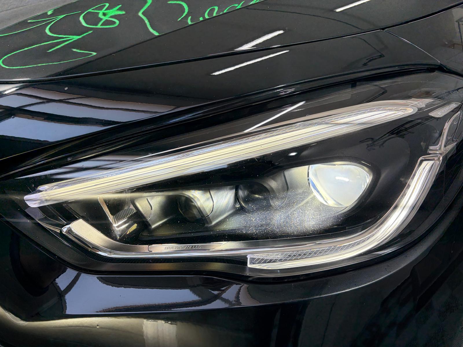 MERCEDES-BENZ GLA 250e AMG Line 8G-DCT - Toit ouvrant-image-3