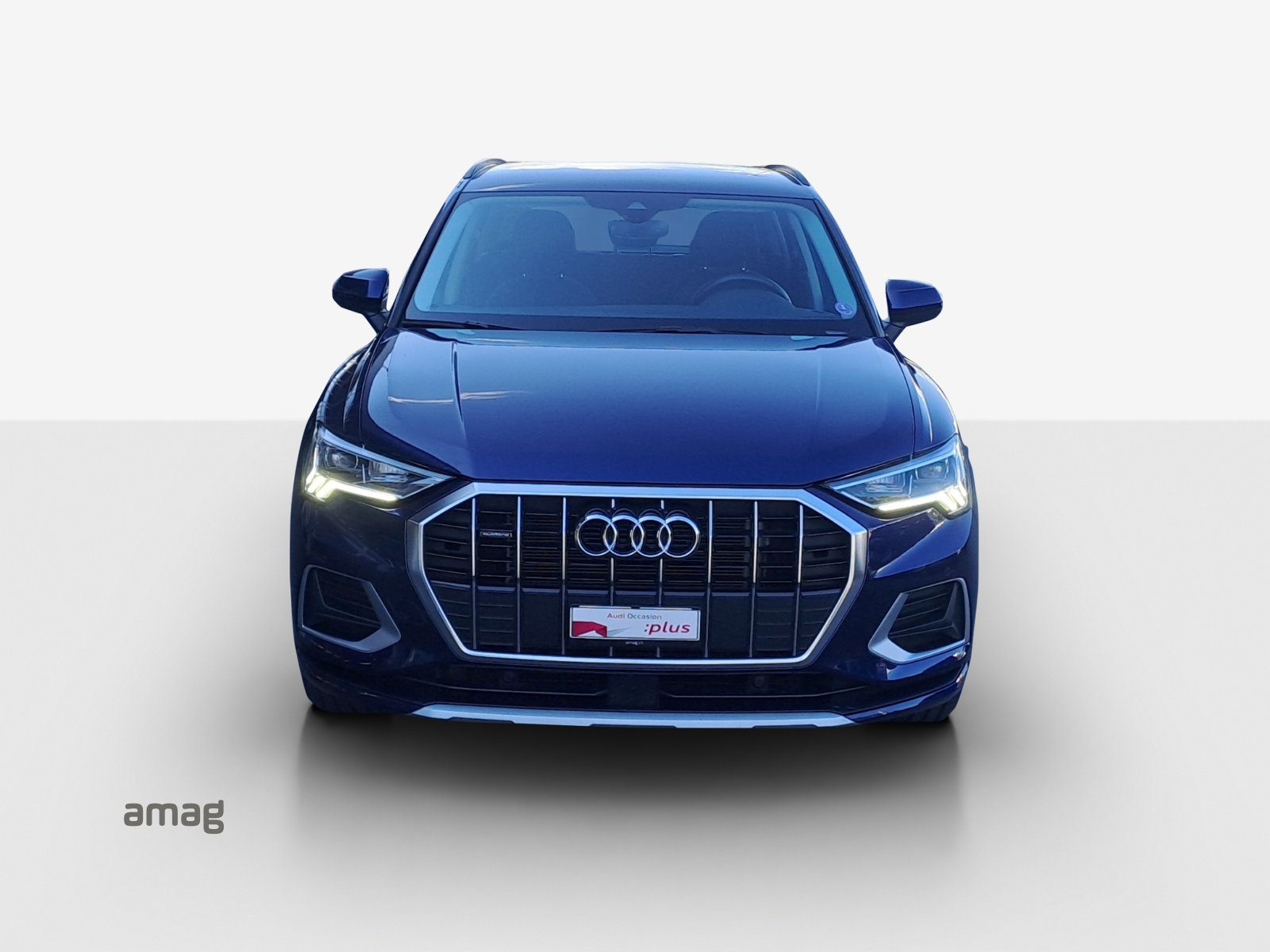 AUDI Q3 40 TFSI advanced quattro S-tronic-image-6