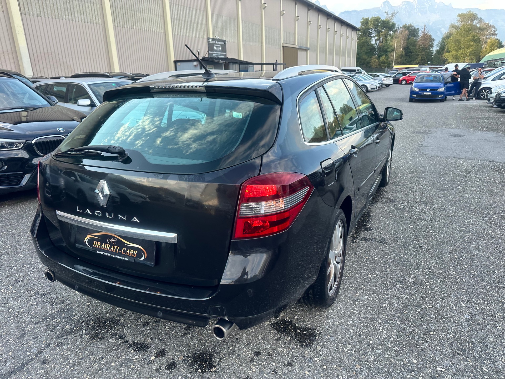 RENAULT Laguna Grandtour 2.0 16V T Dynamique Automatic-image-7
