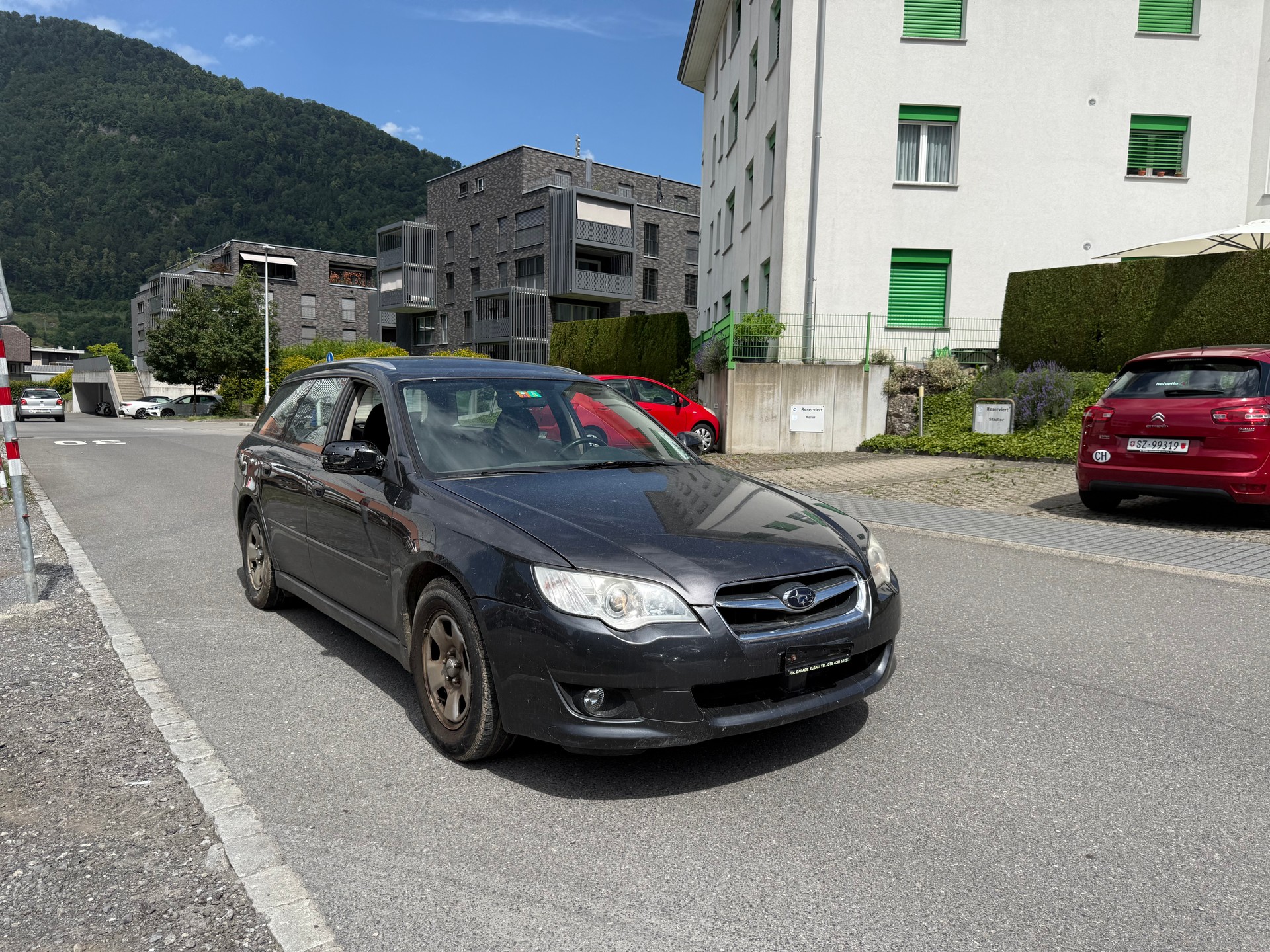 SUBARU Legacy 2.0R AWD Swiss-image-0