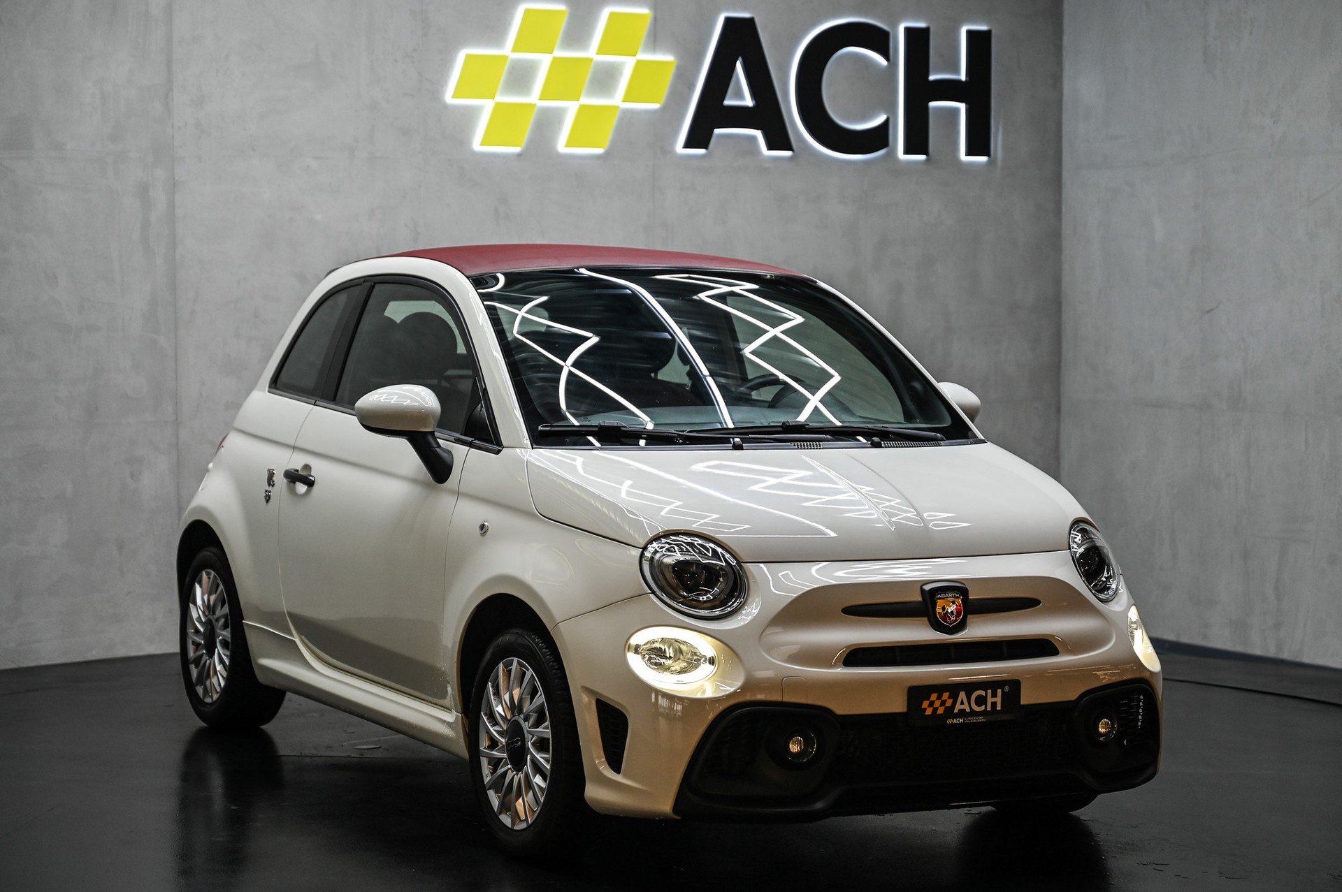 FIAT 500 Cabrio 1.4 16V Lounge Dualogic-image-0