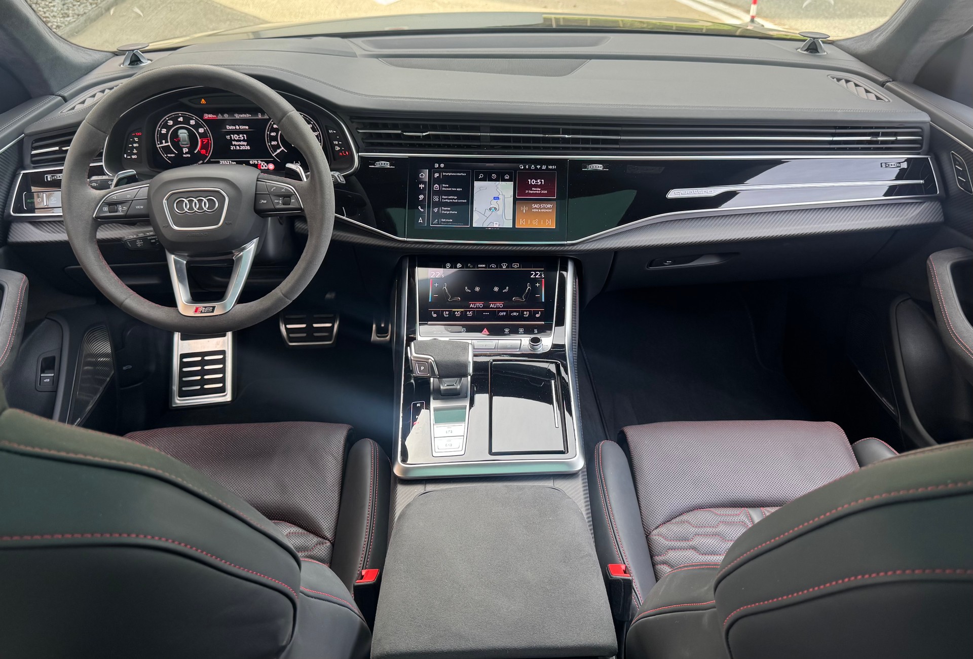 AUDI RSQ8 performance quattro ## Auto CH🇨🇭*gratis service*pack carbon*B&O advanced*night vision-image-9