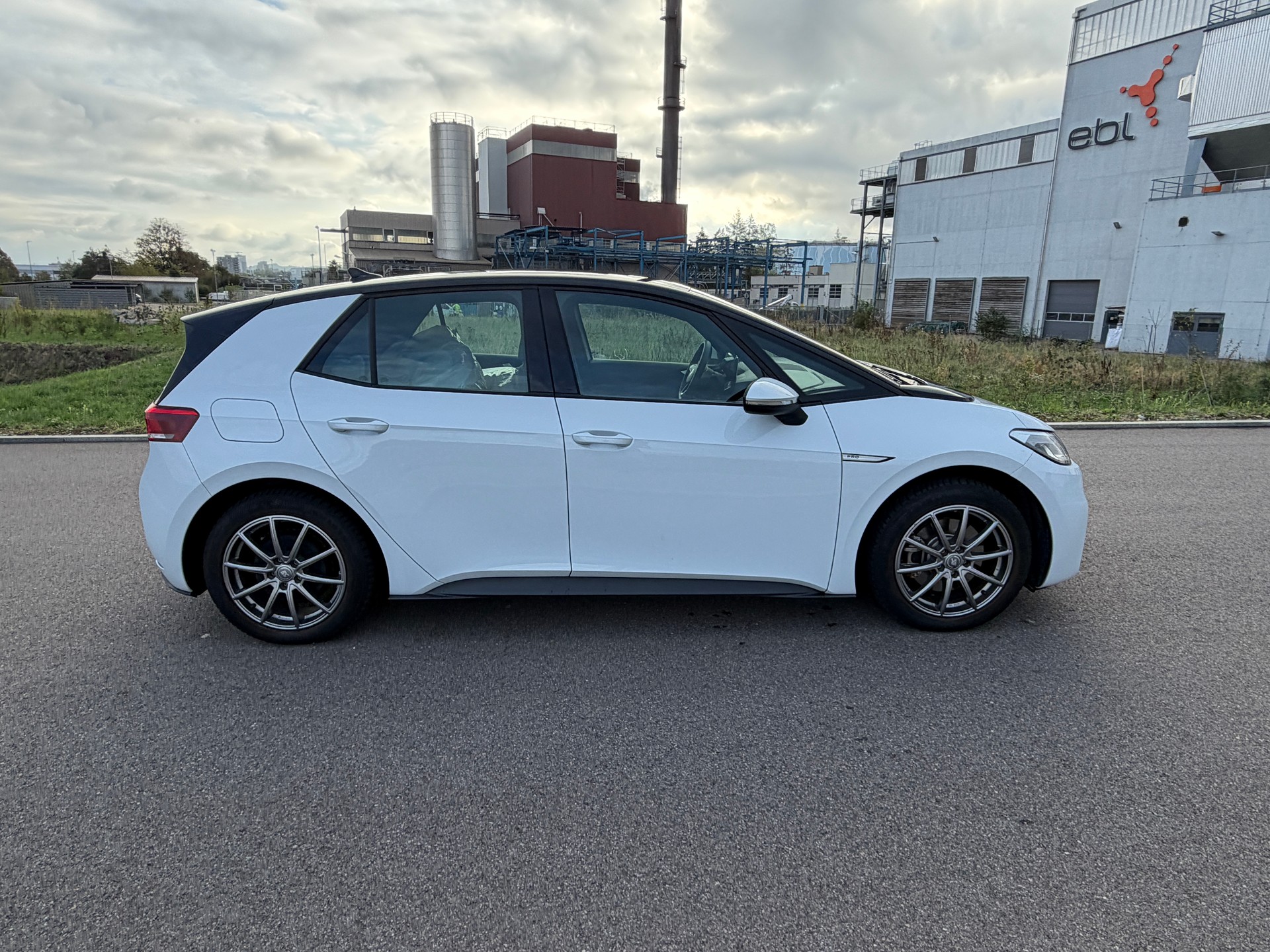 VW ID.3 Pro 58 kWh Pro-image-3