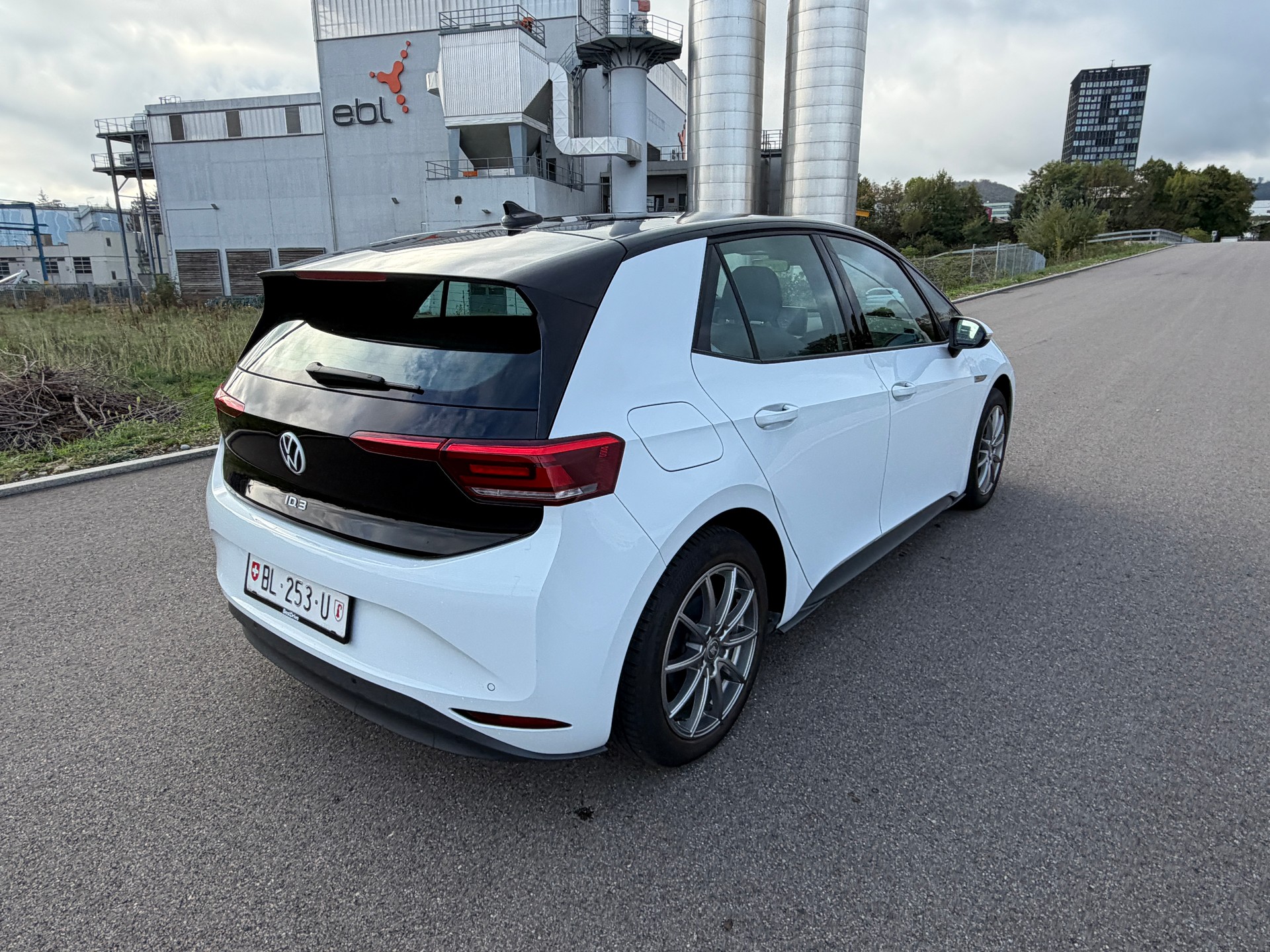 VW ID.3 Pro 58 kWh Pro-image-8