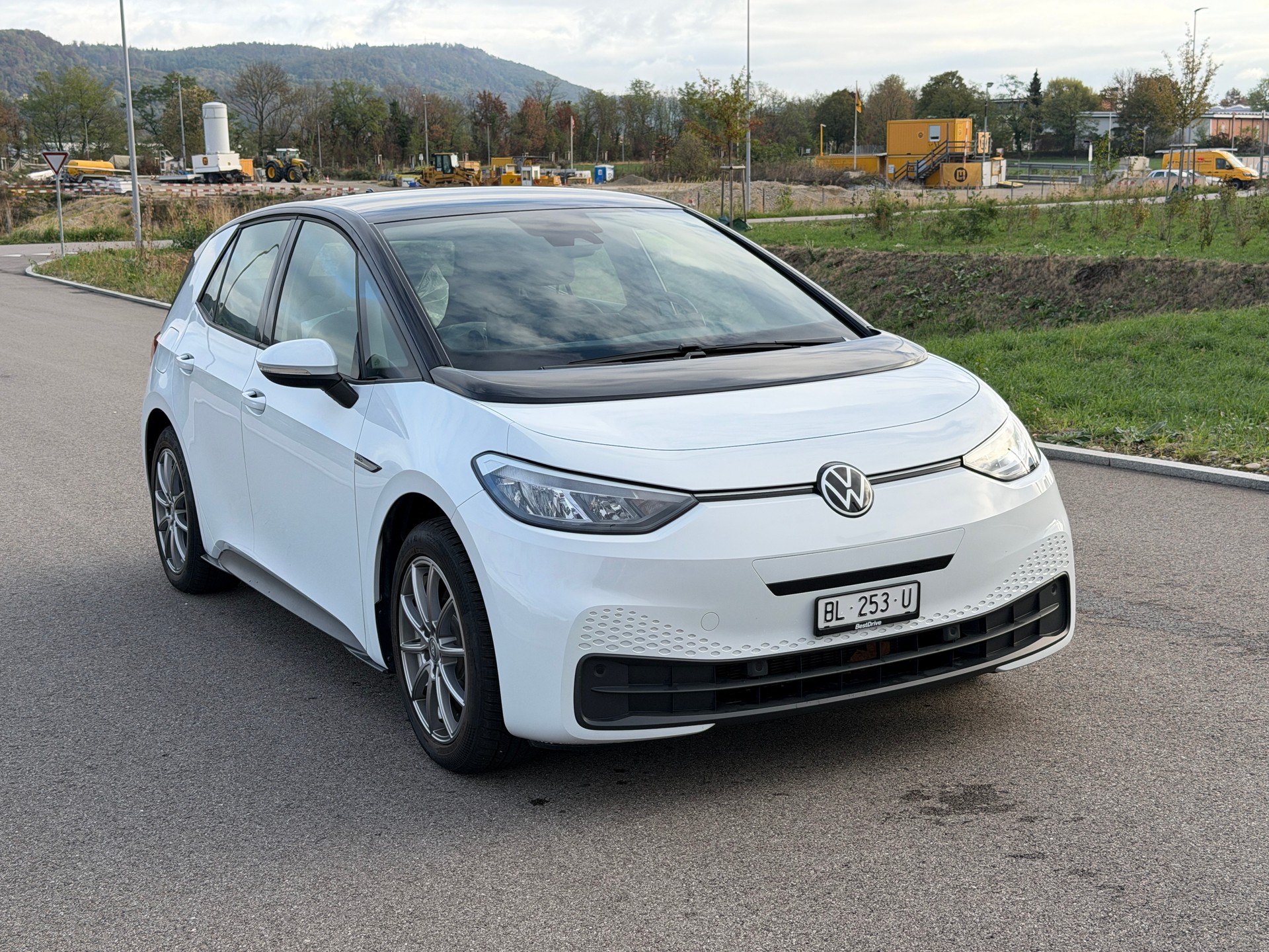 VW ID.3 Pro 58 kWh Pro-image-5