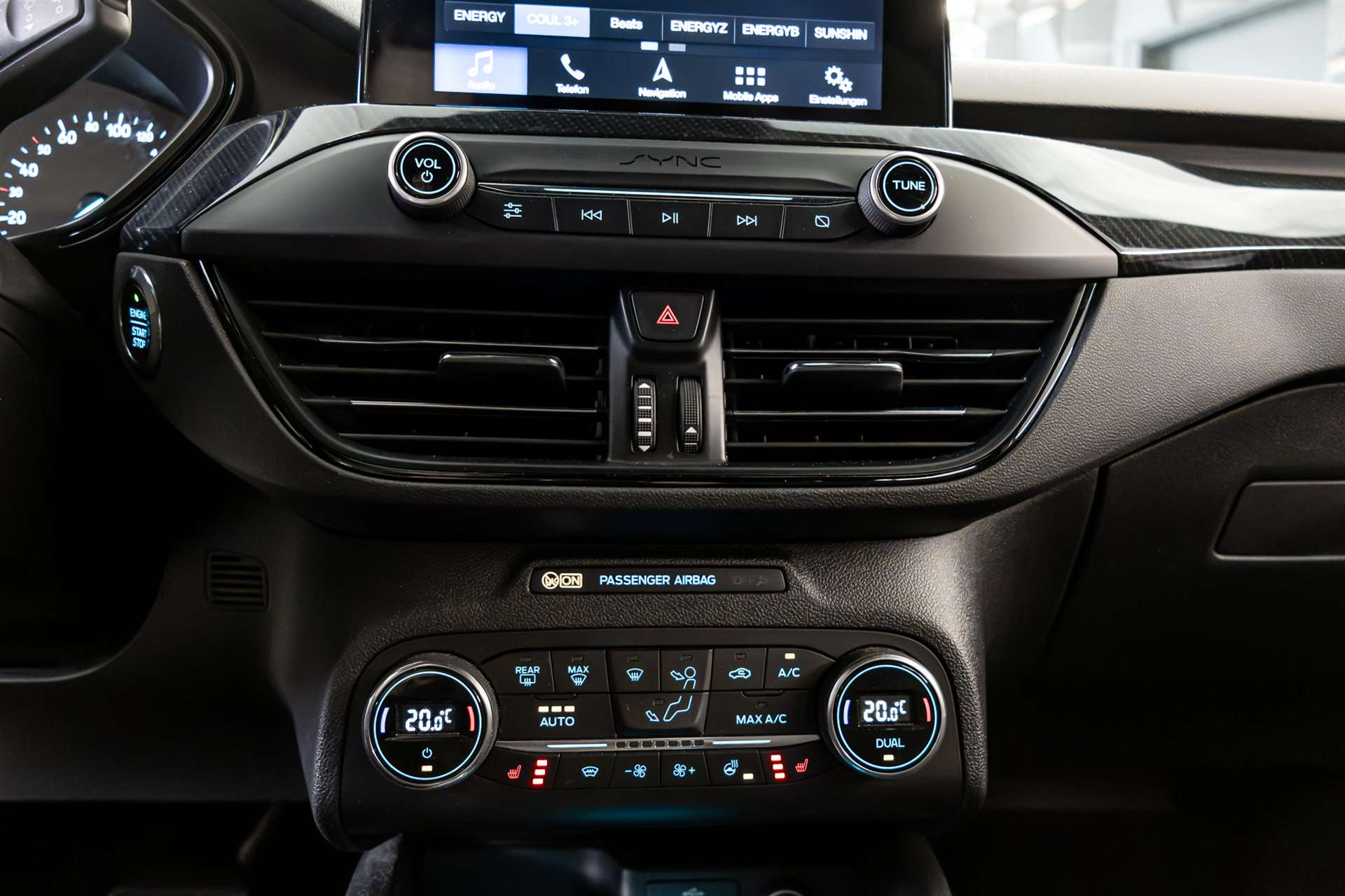 FORD Focus 1.5 SCTi ST Line Automatic-image-17
