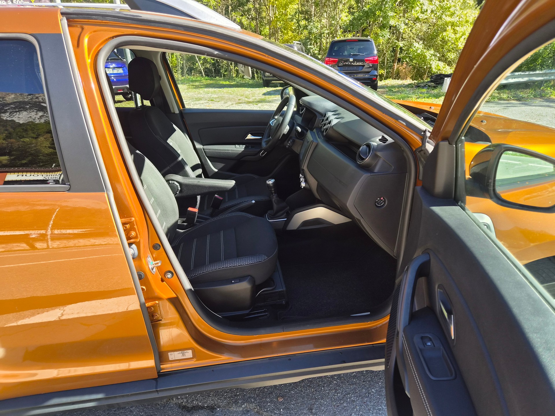 DACIA Duster dCi 115 Prestige 4x4-image-7