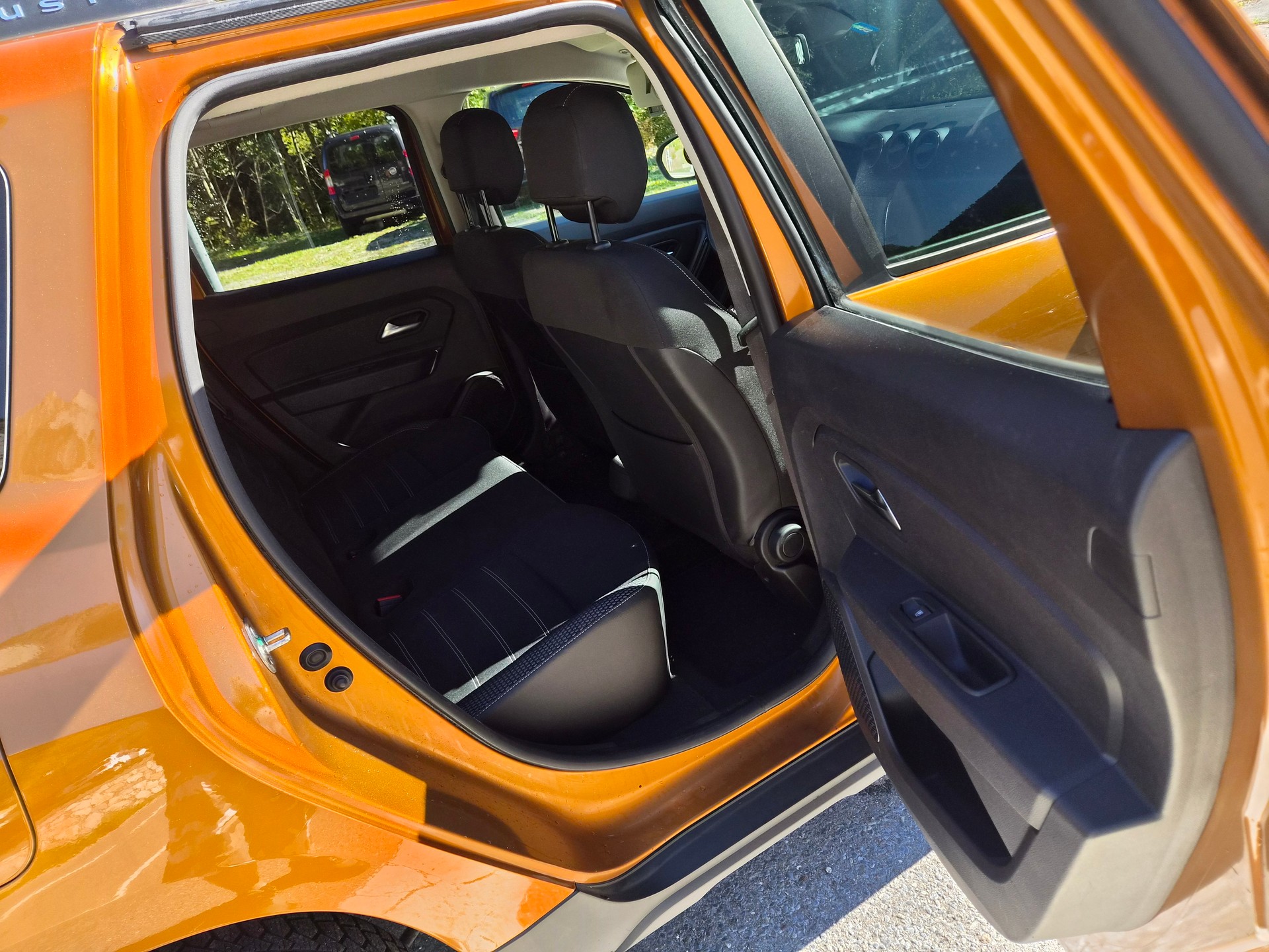 DACIA Duster dCi 115 Prestige 4x4-image-8
