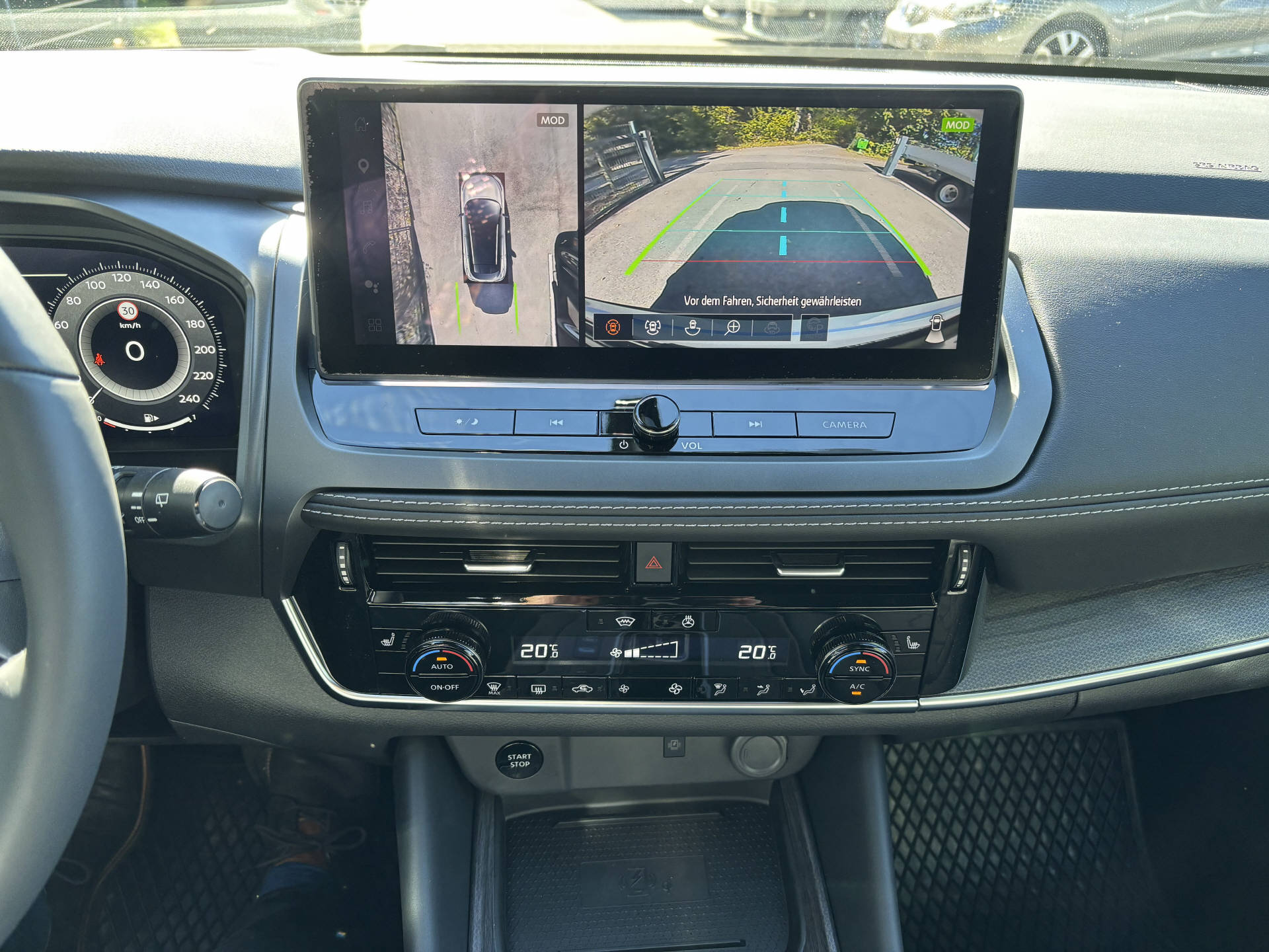 NISSAN Qashqai 1.5 VC-T e- Power Tekna-image-12