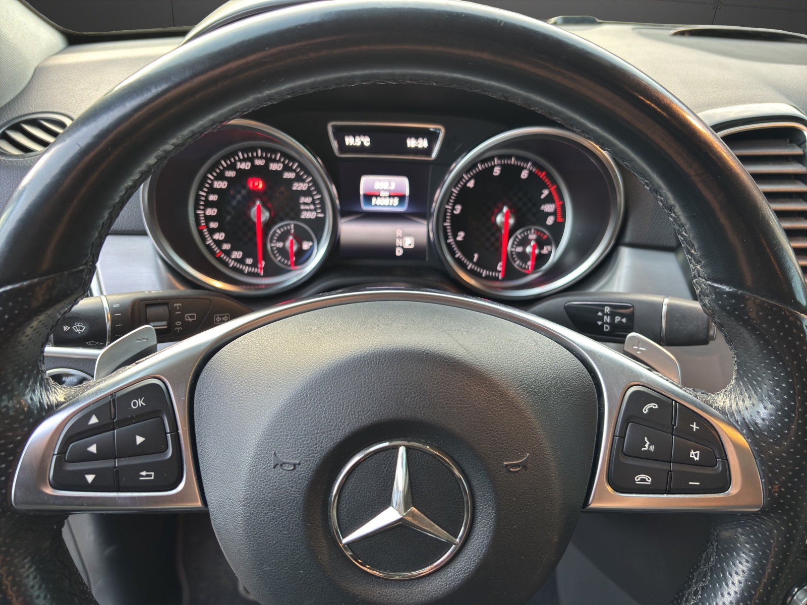 MERCEDES-BENZ GLE 500 Executive 4Matic 9G-Tronic-image-5