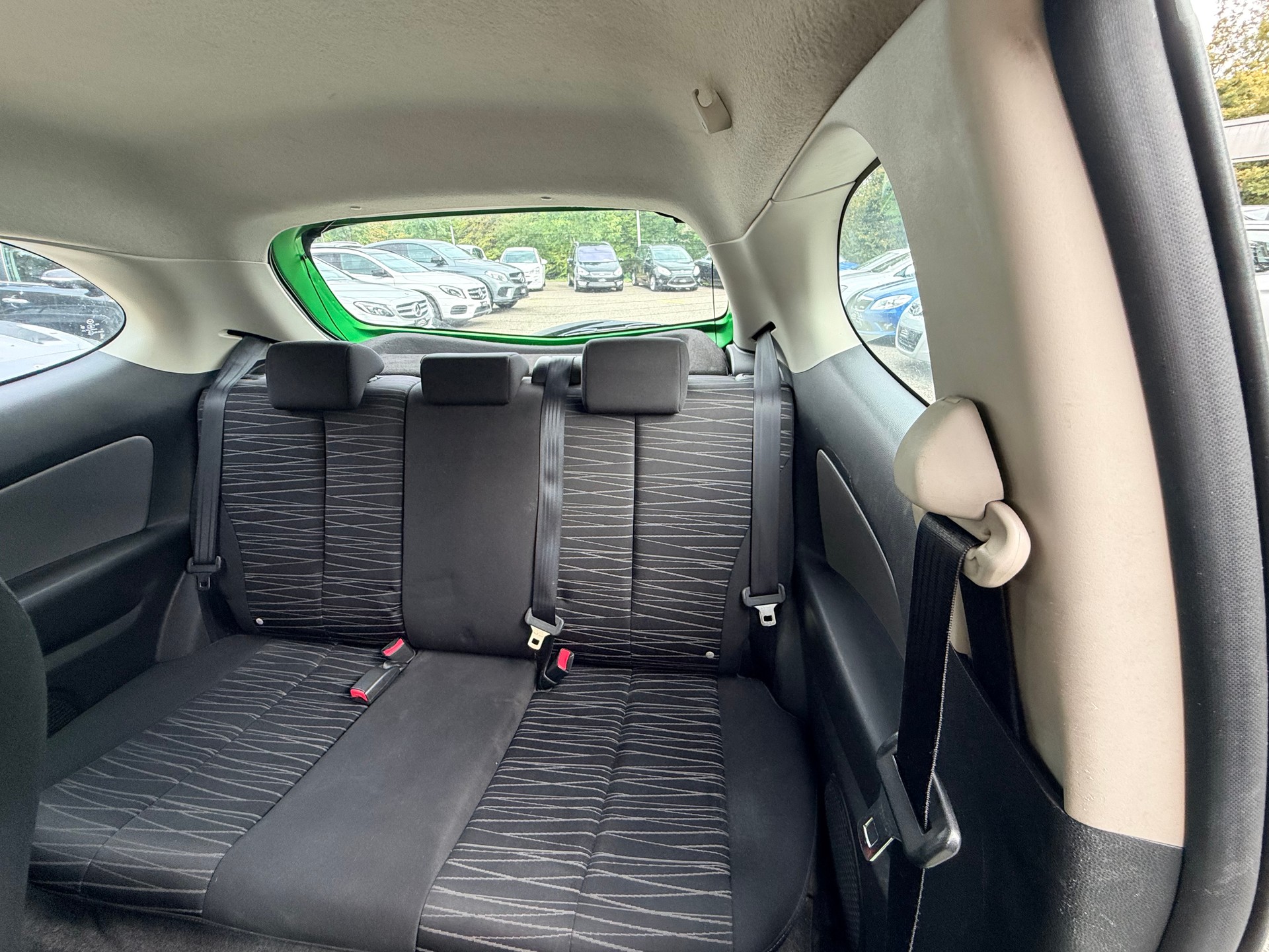 MAZDA 2 1.3i 16V Exclusive-image-9
