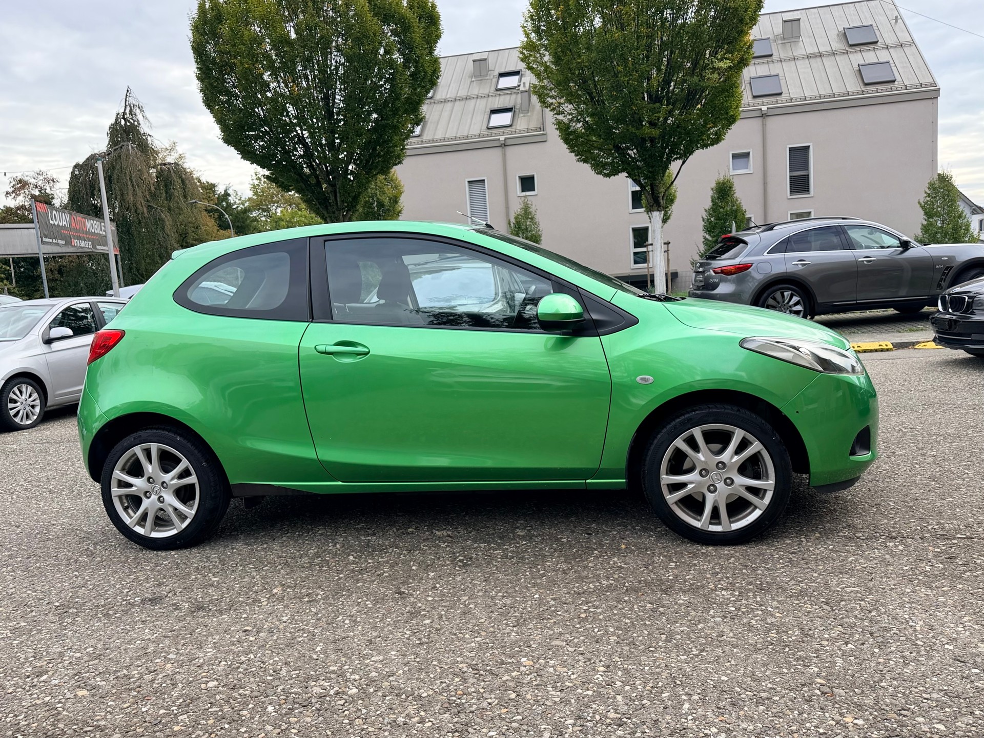 MAZDA 2 1.3i 16V Exclusive-image-3