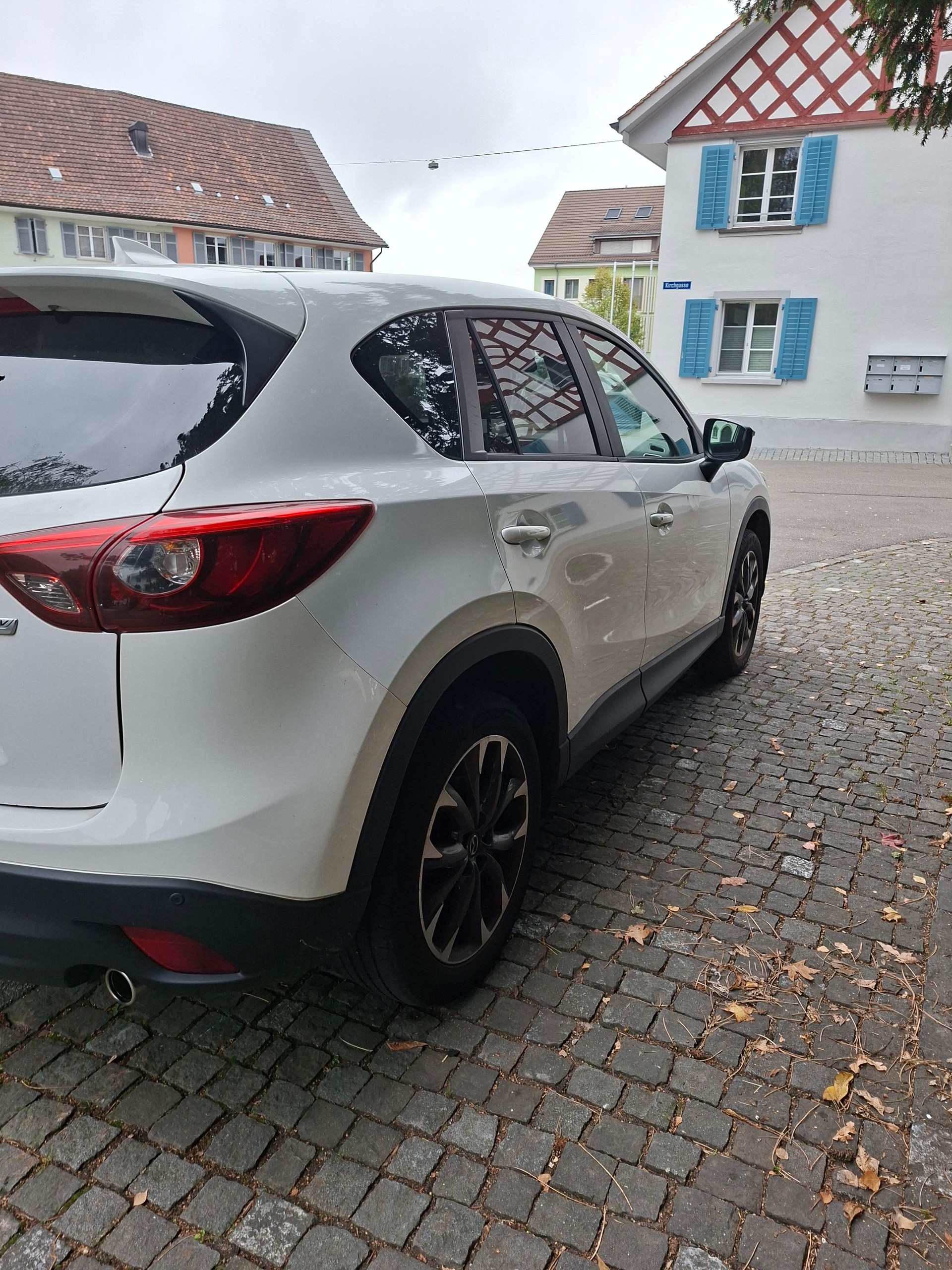 MAZDA CX-5 2.2 D HP Revolution AWD Automatic-image-6