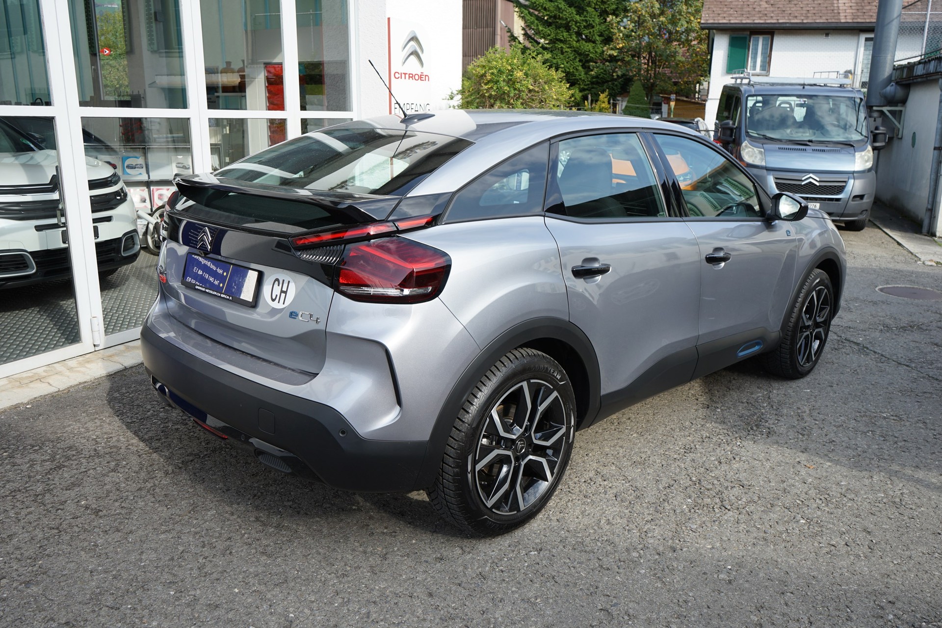 CITROEN C4 Electric Swiss Edition-image-2