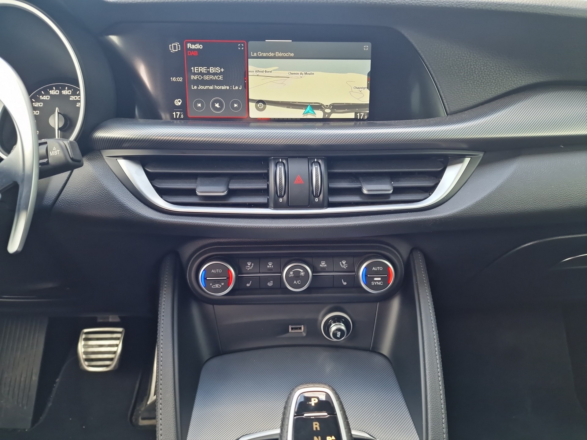 ALFA ROMEO STELVIO 2.0 Q4 280 Veloce-image-9