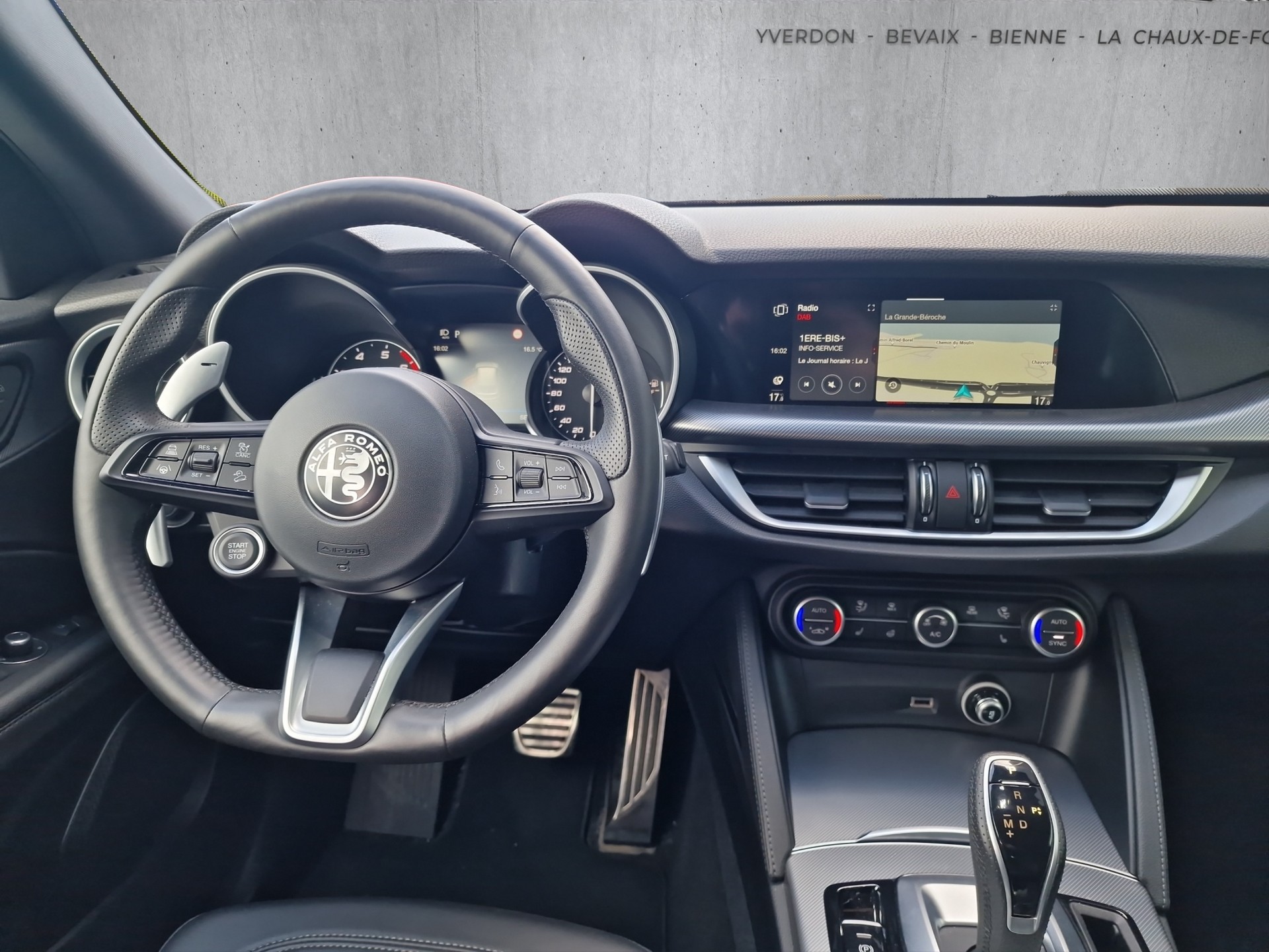 ALFA ROMEO STELVIO 2.0 Q4 280 Veloce-image-8