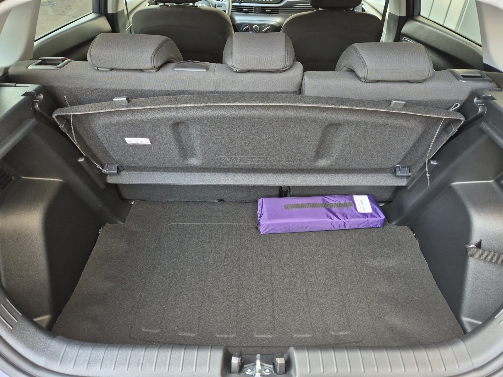 HYUNDAI i20 1.0 T-GDi Amplia-image-12