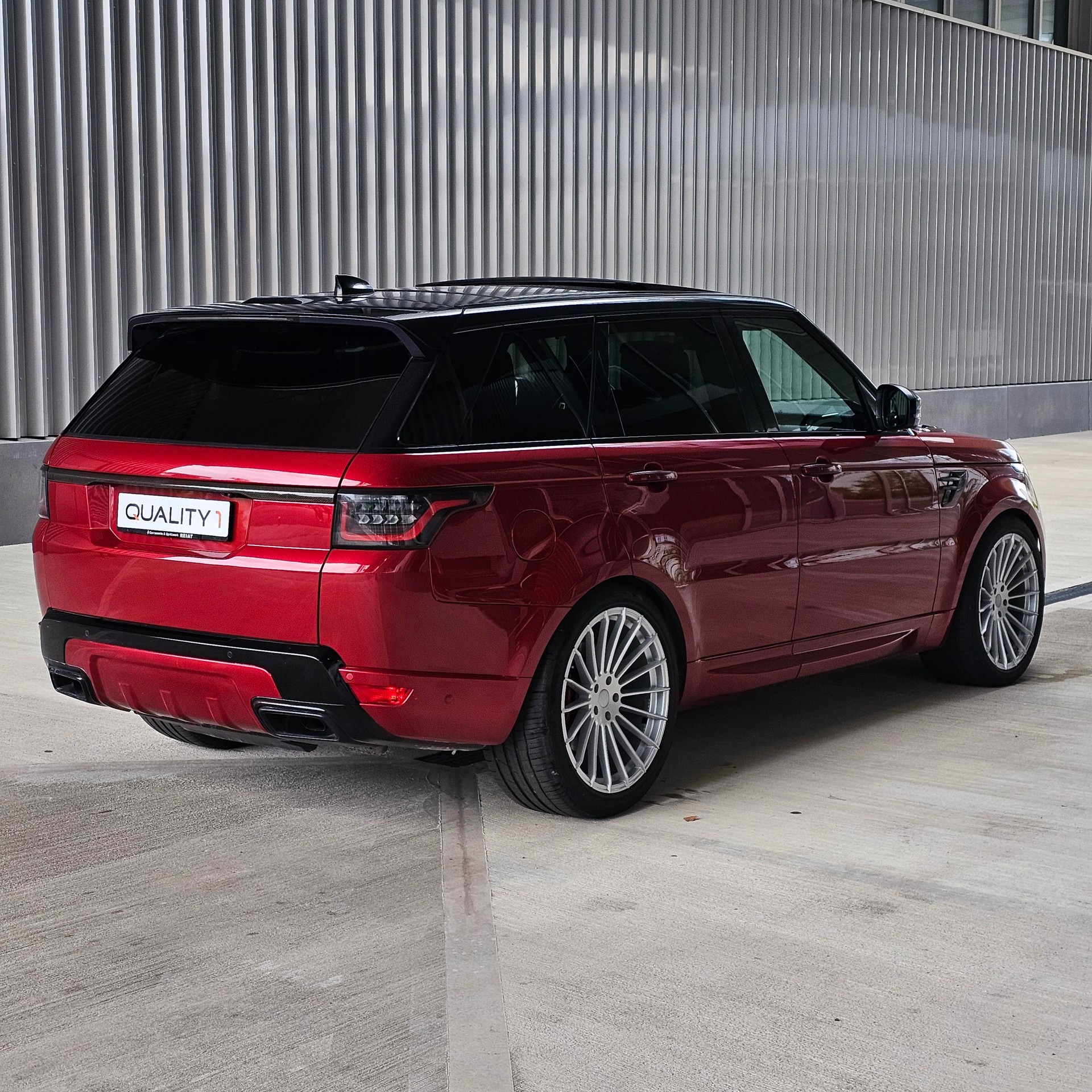 LAND ROVER Range Rover Sport 4.4 SDV8 Autobiography Dynamic A-image-6