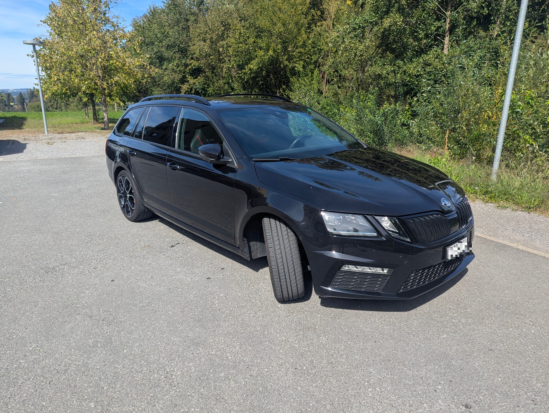 SKODA Octavia Combi 2.0 TSI RS DSG-image-0