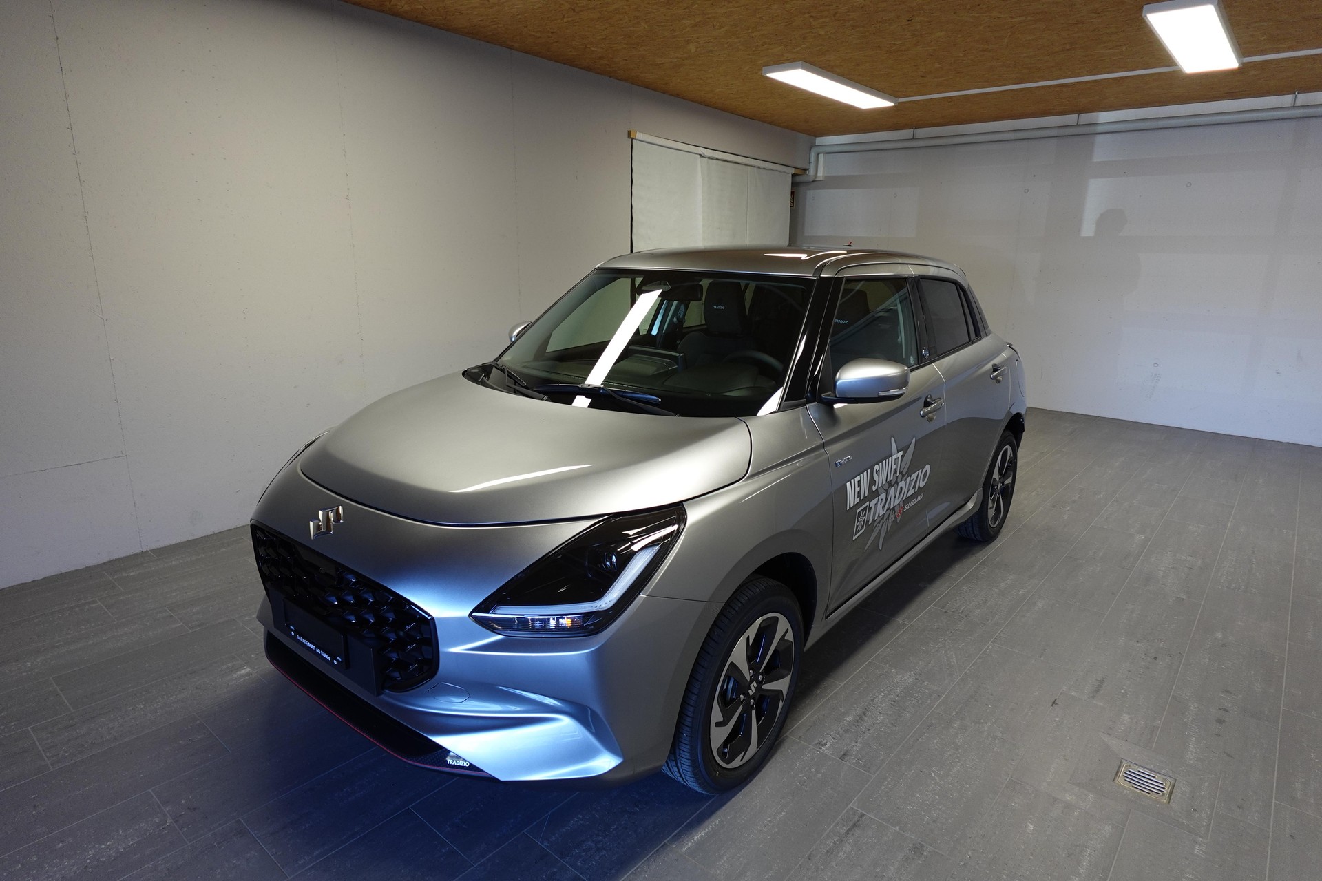 SUZUKI Swift 1.2 Tradizio Top Hybrid 4x4-image-15