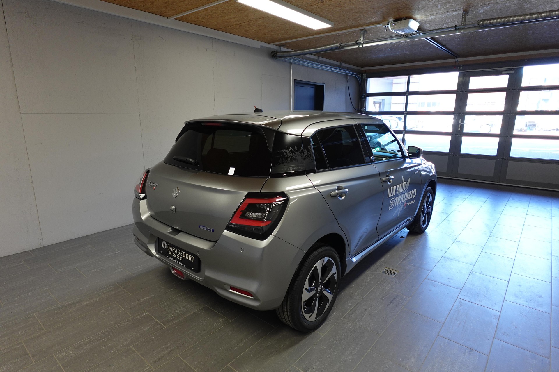 SUZUKI Swift 1.2 Tradizio Top Hybrid 4x4-image-7