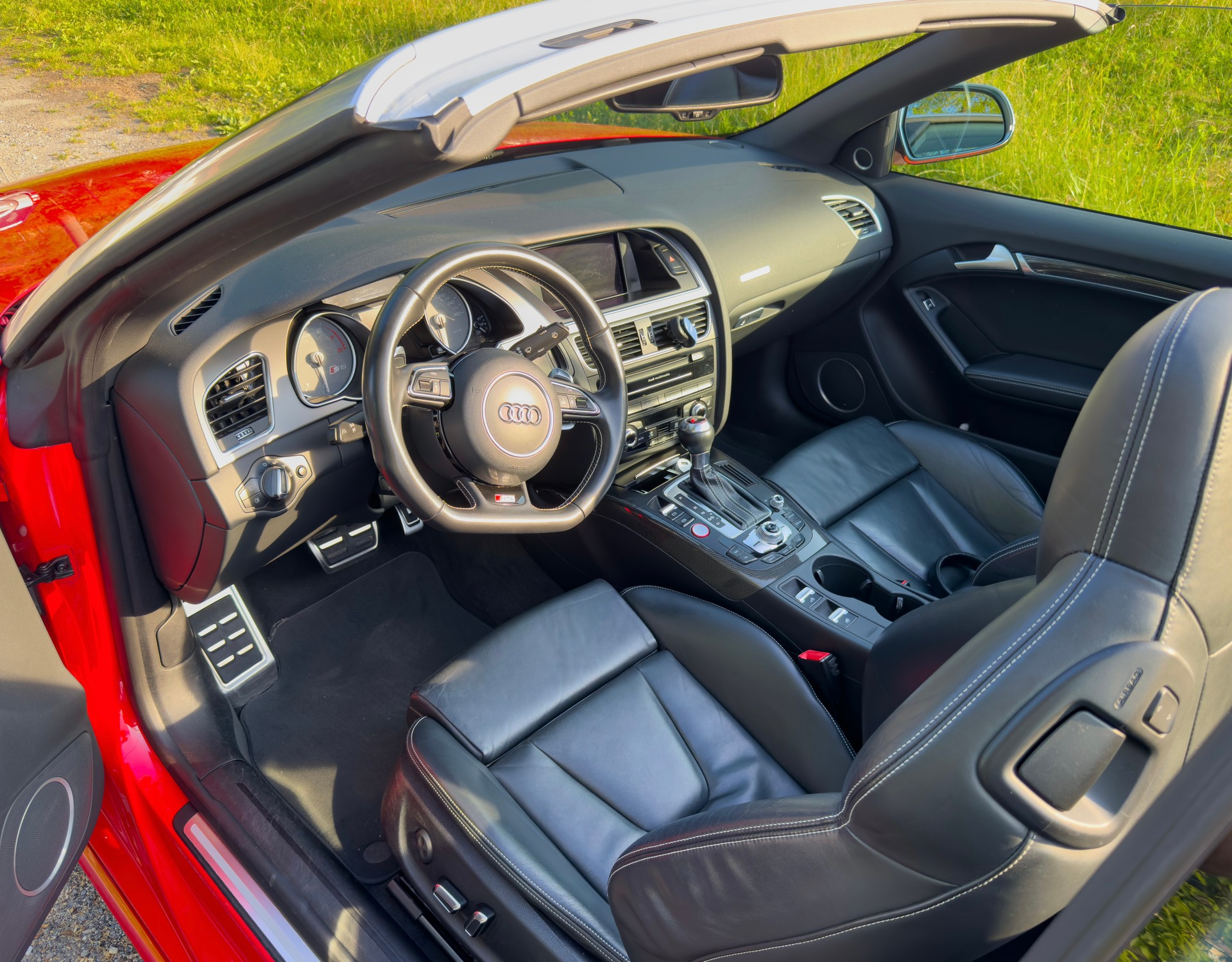 AUDI S5 Cabrio 3.0 TFSI quattro S-tronic-image-3