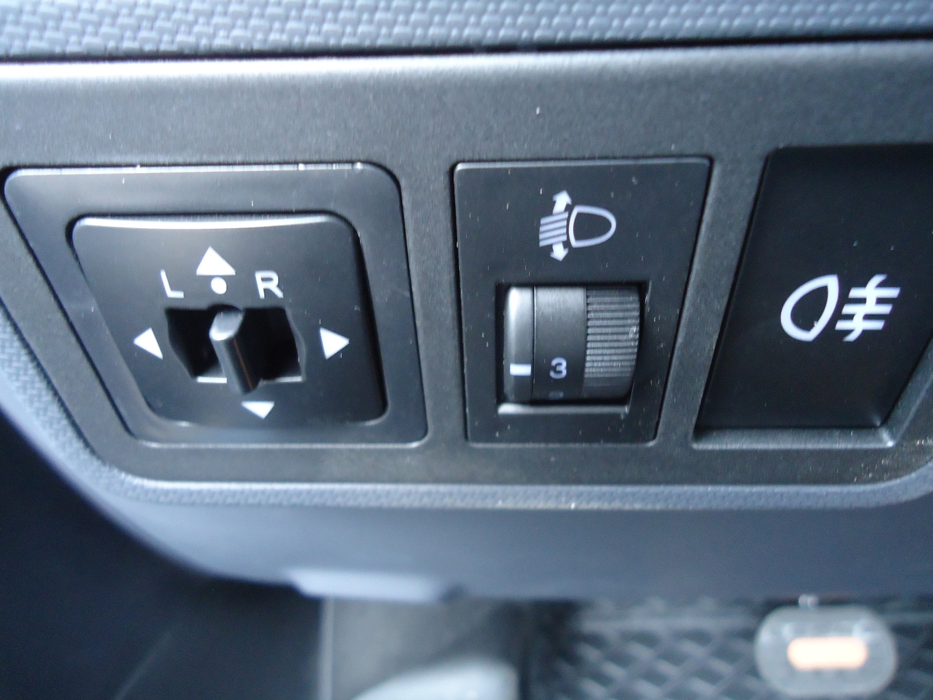 BAW PONY ,CH Auto mit 220 km Reichweite !!-image-5