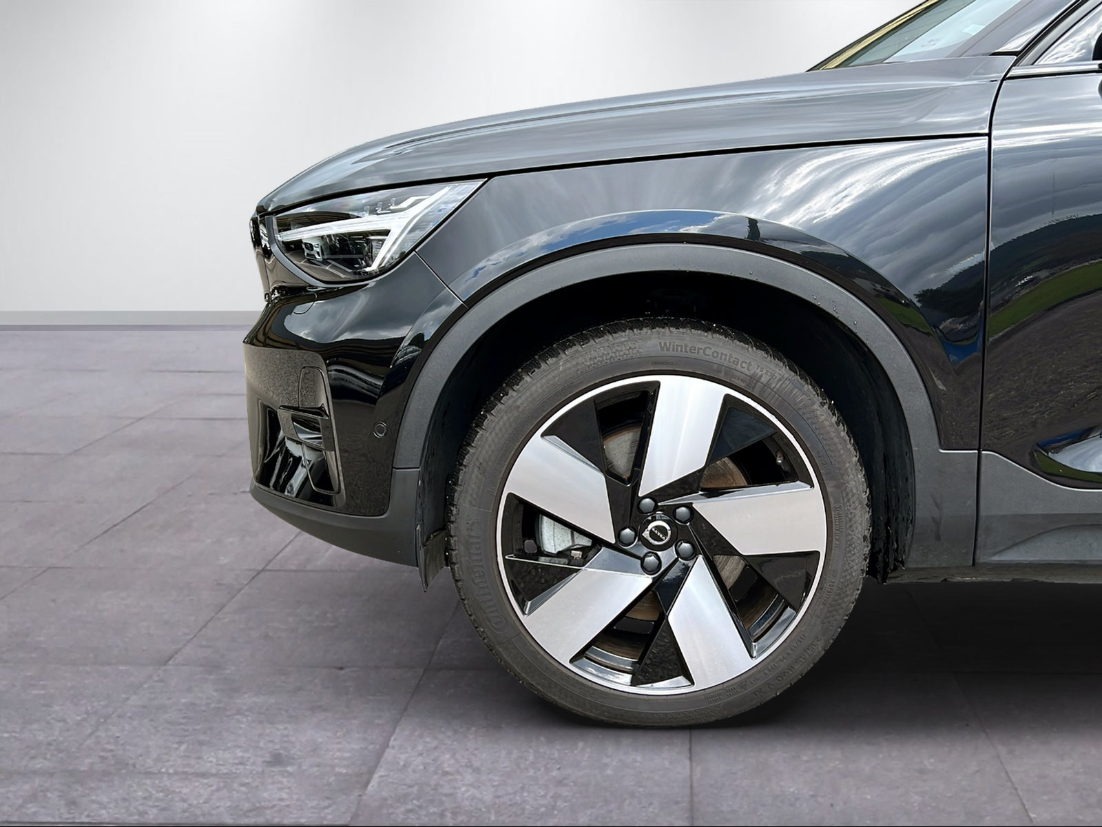 VOLVO C40 P8 Twin Recharge Ultimate AWD-image-2