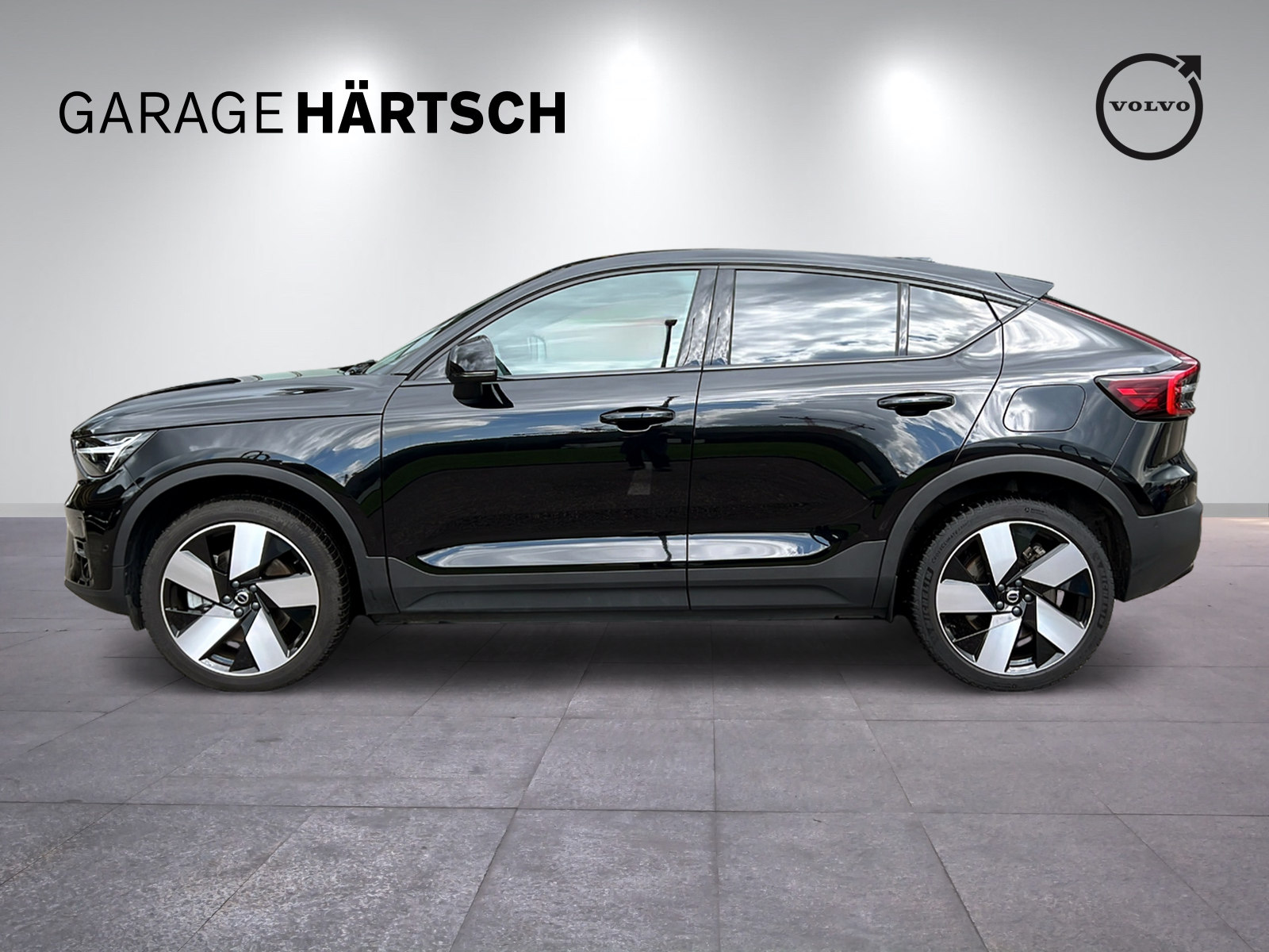VOLVO C40 P8 Twin Recharge Ultimate AWD-image-1