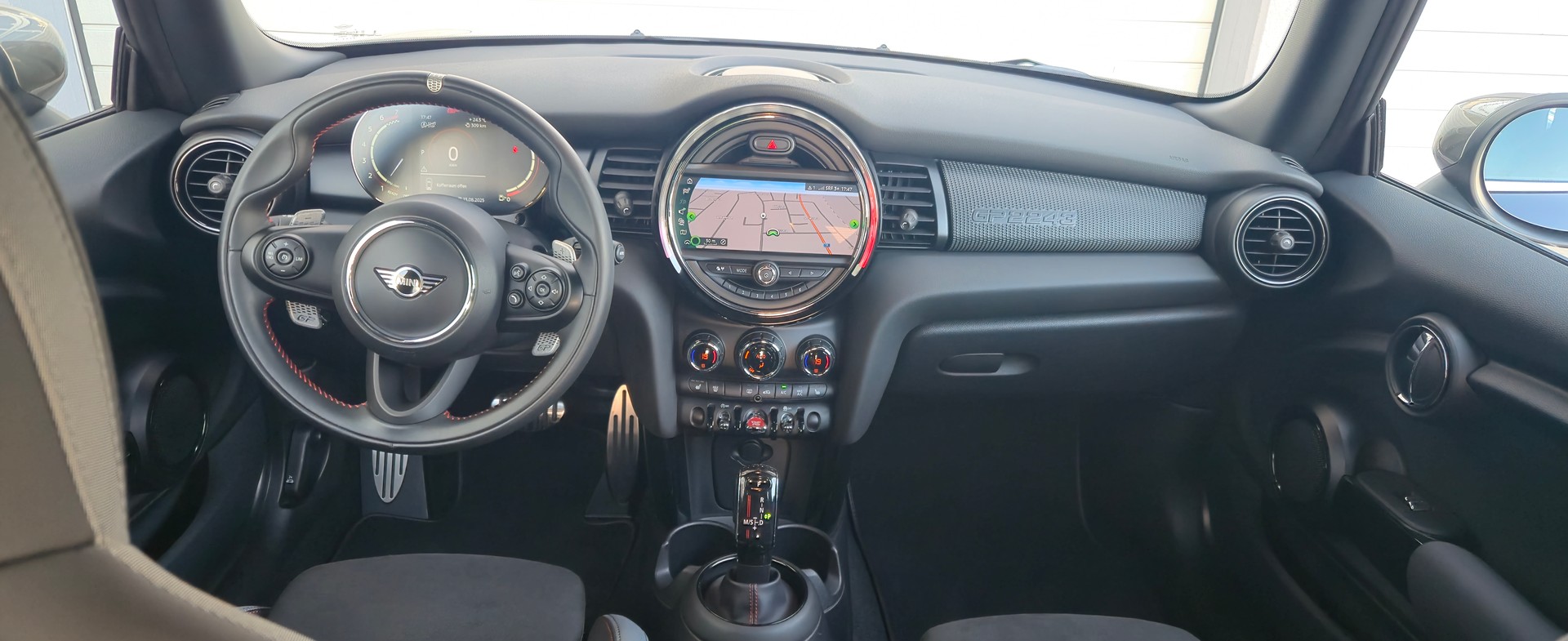 MINI Cooper John Cooper Works GP 3 Steptronic-image-5