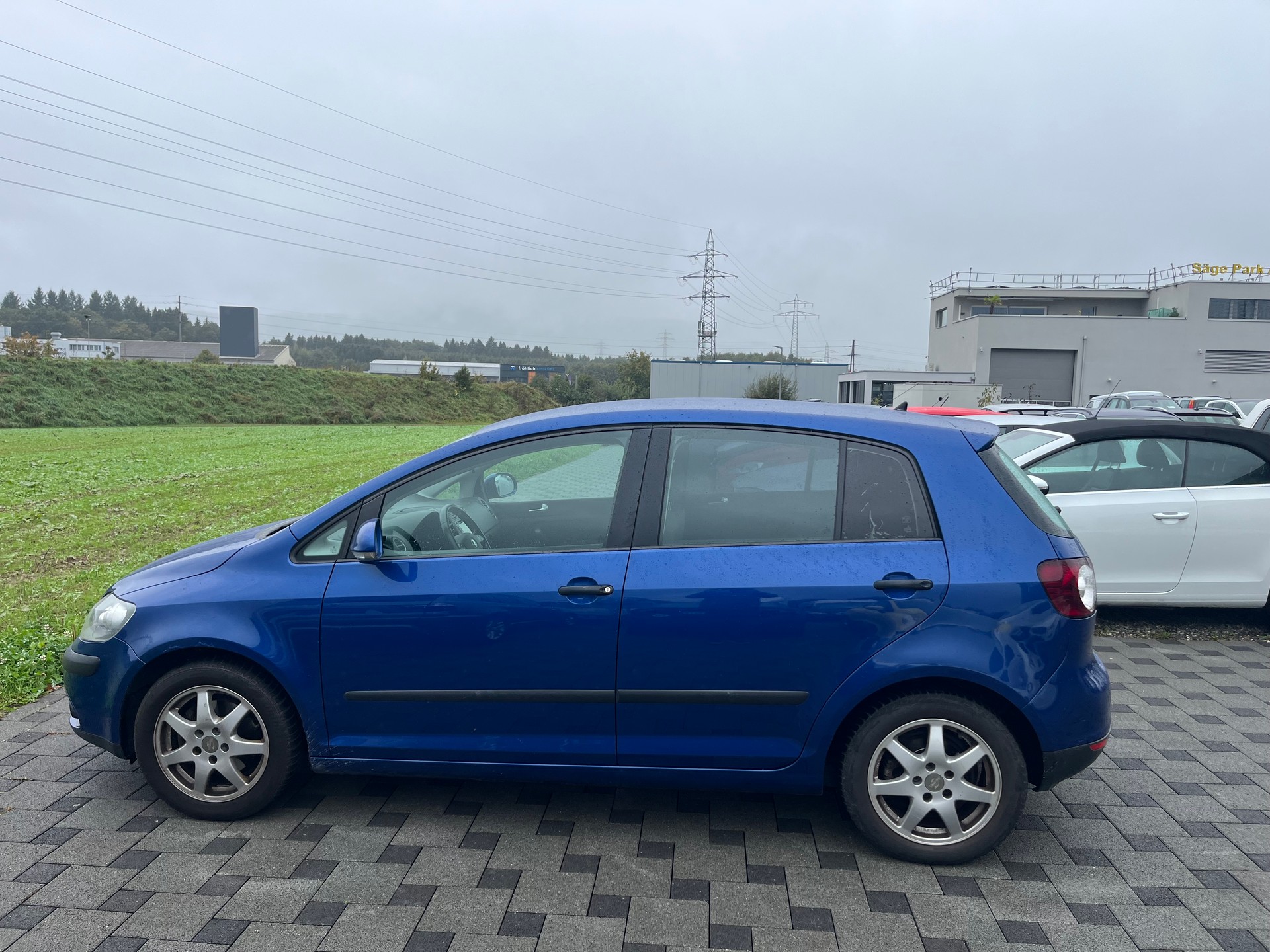 VW Golf Plus 2.0 FSI Comfortline-image-3
