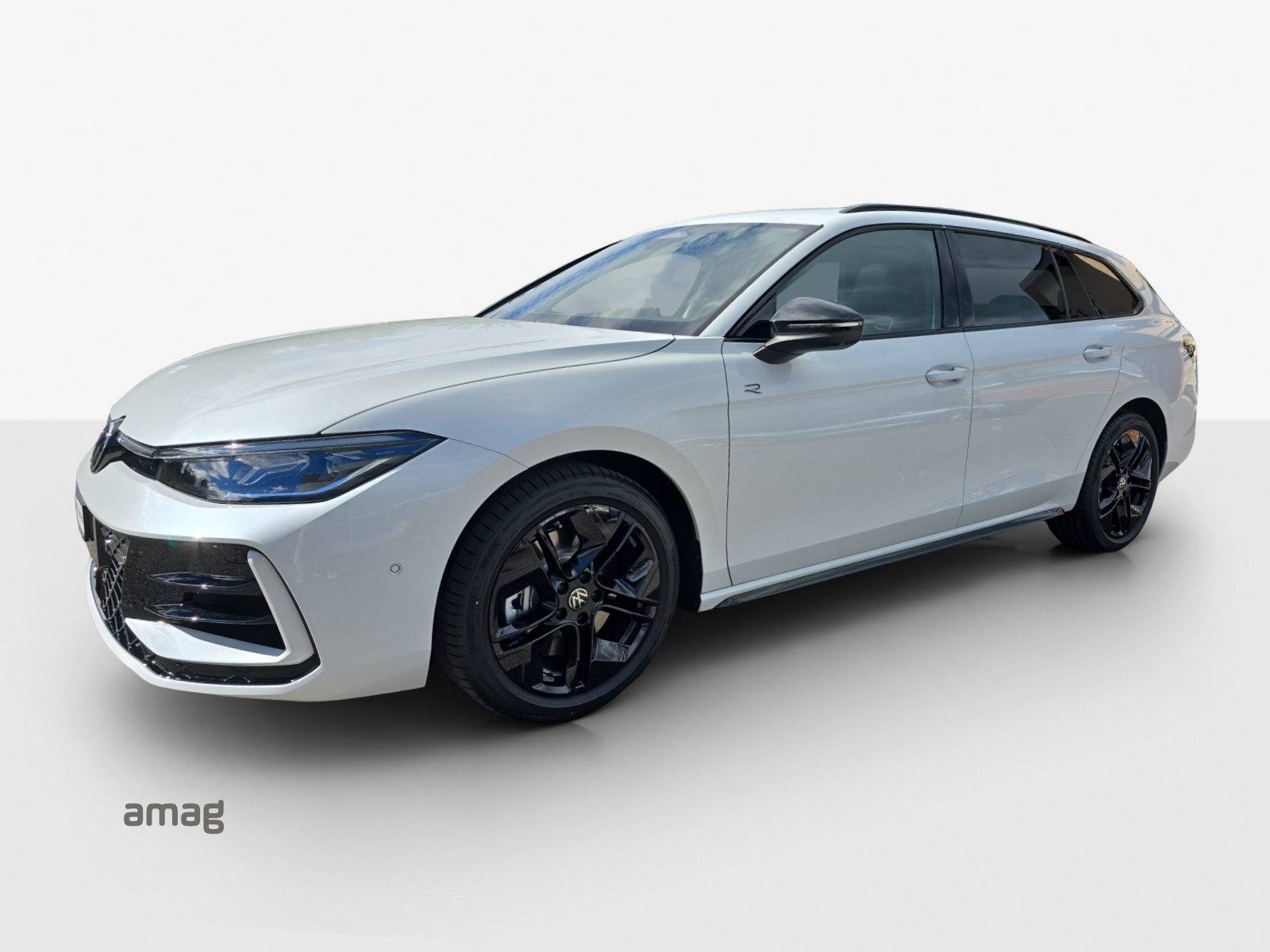 VW Passat Variant 2.0 TSI evo4 R-Line 4 Motion DSG-image-0