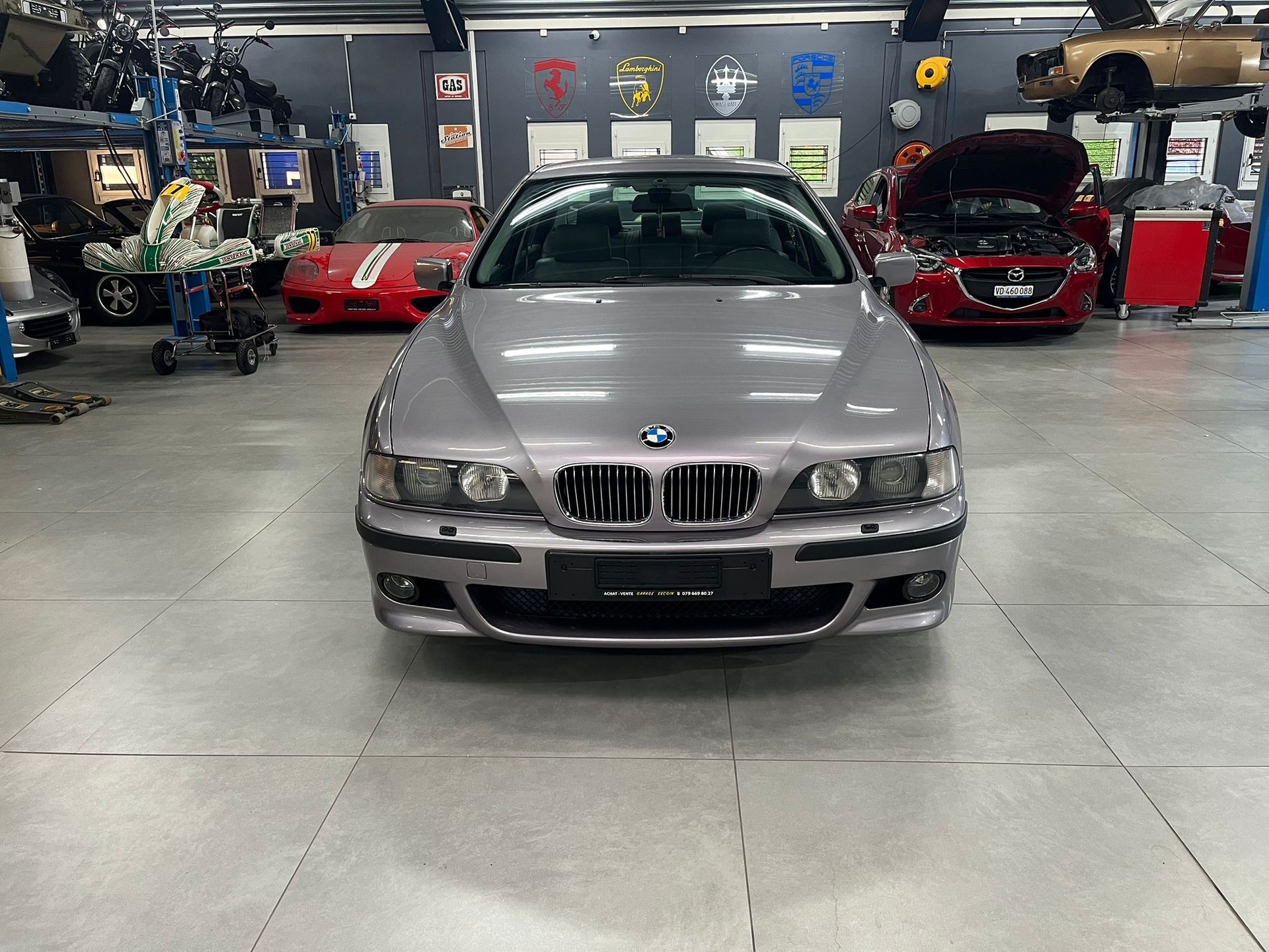 BMW 540i-image-1