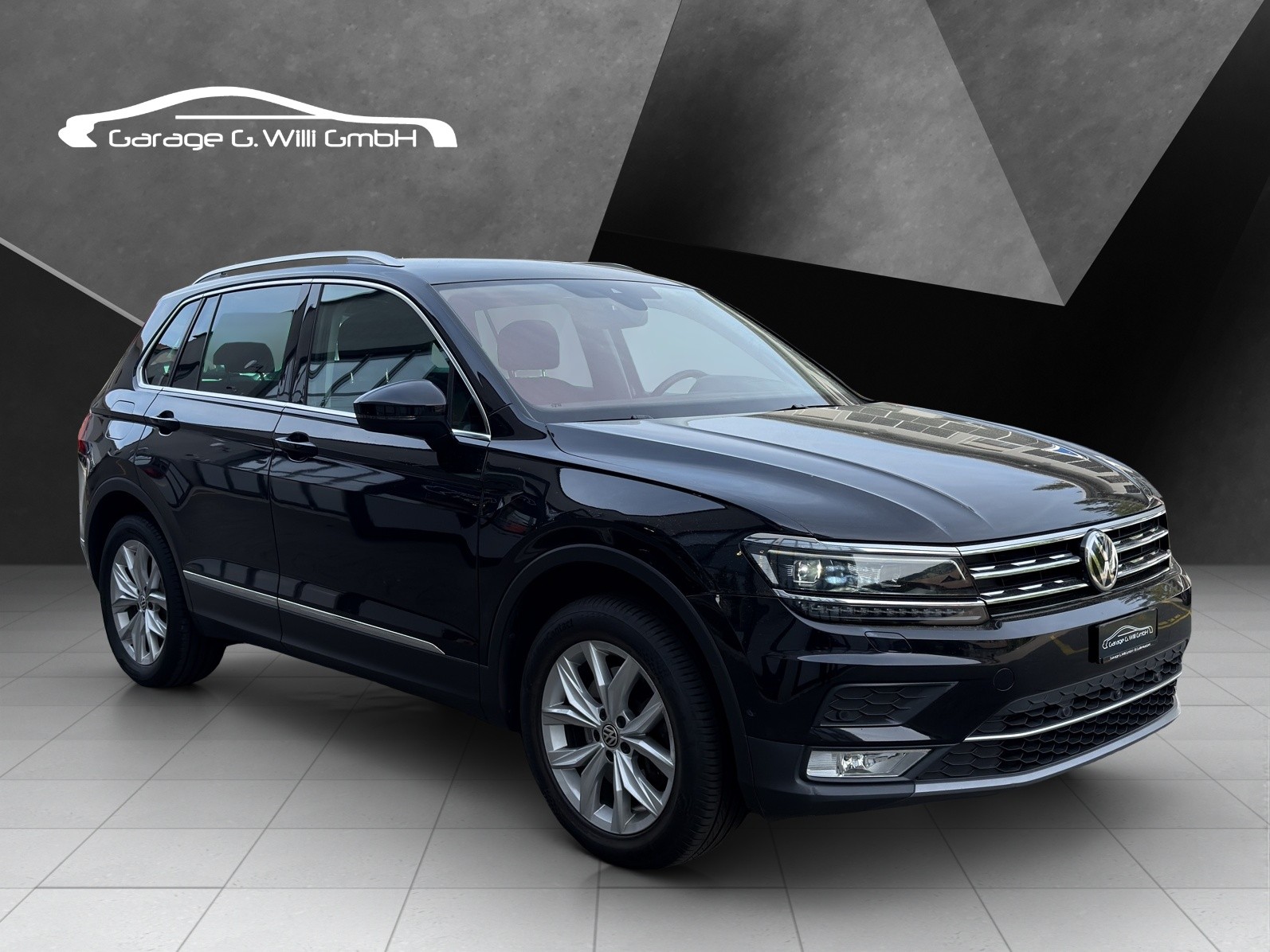 VW Tiguan 2.0TSI Comfortline 4Motion DSG-showroom-element-2